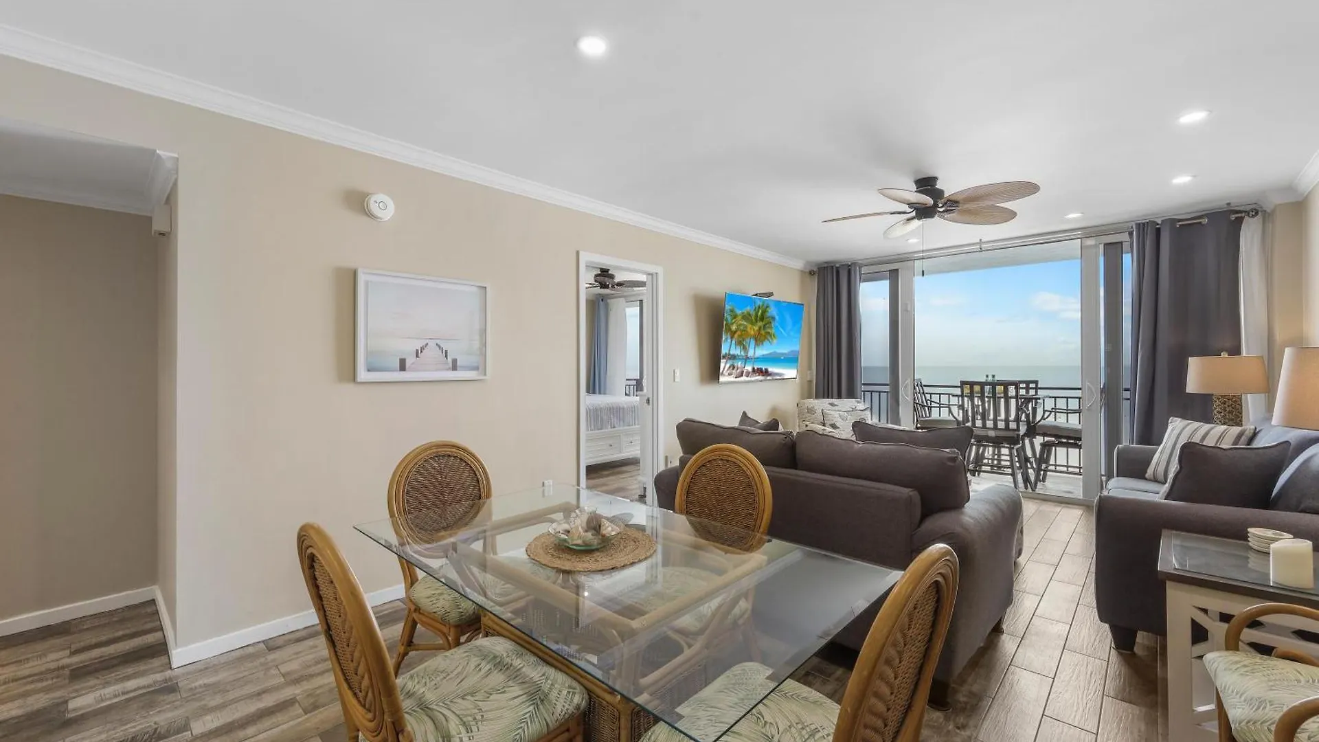 Tradewinds 1205