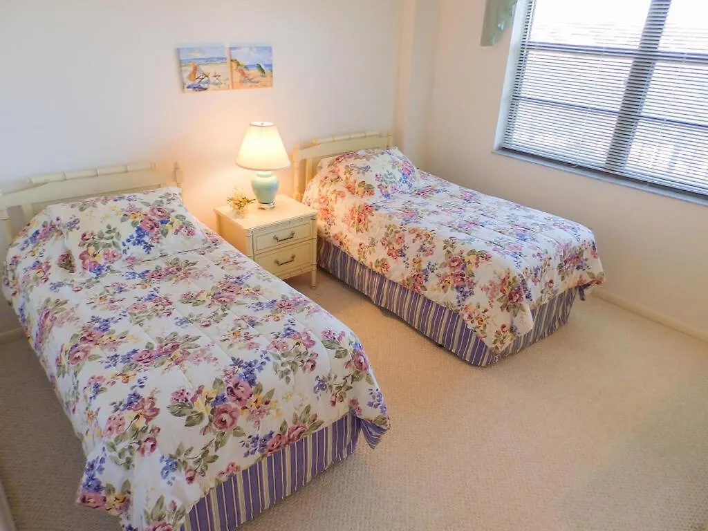 South Seas Tower 4-701 Apartment