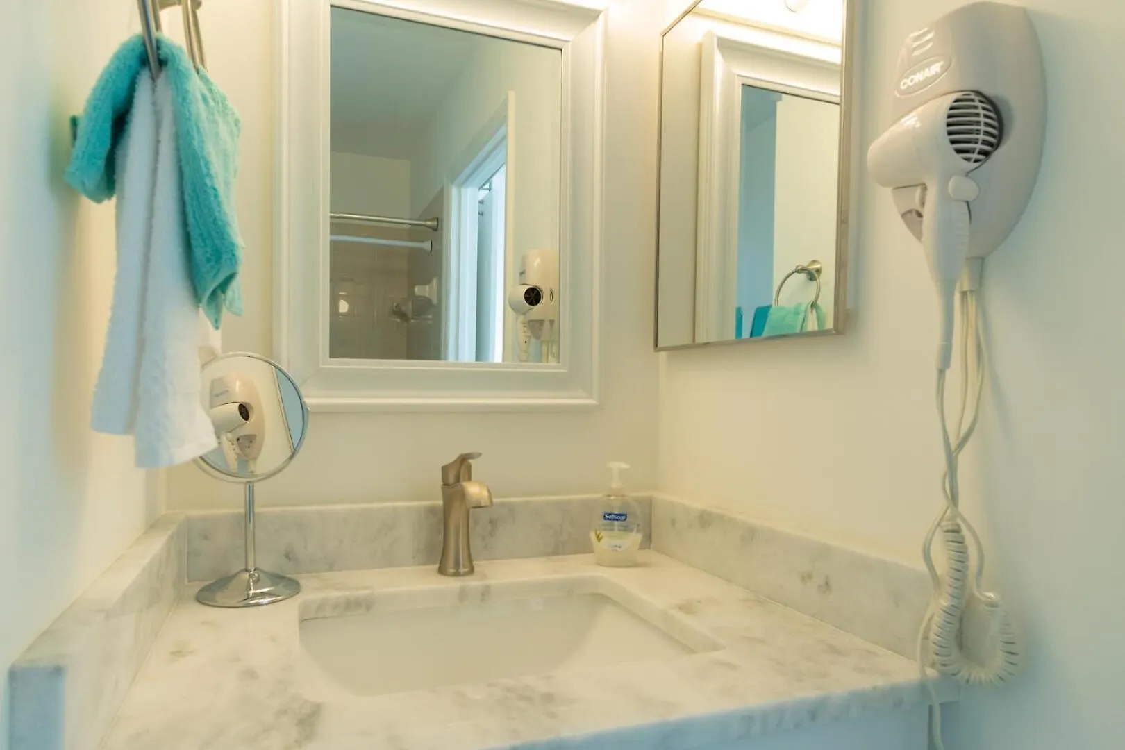 Star A-102 Apartment Marco Island