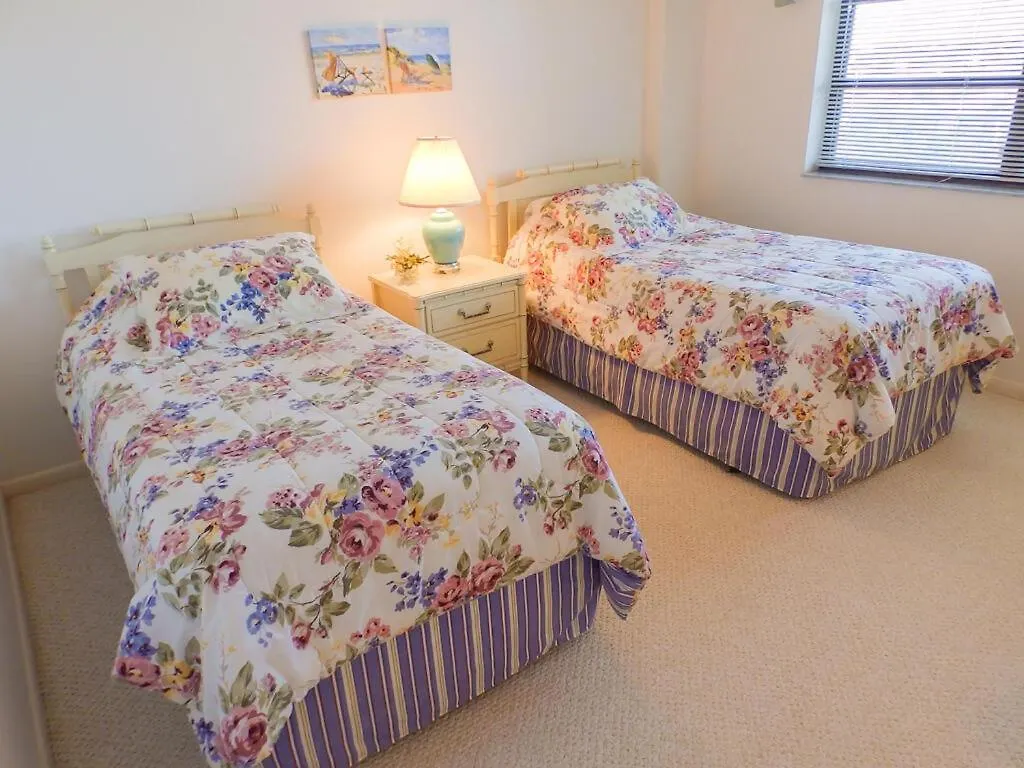 South Seas Tower 4-701 Apartment *