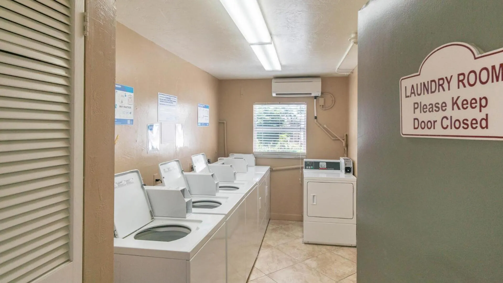 Apartment Club 406 Marco Island