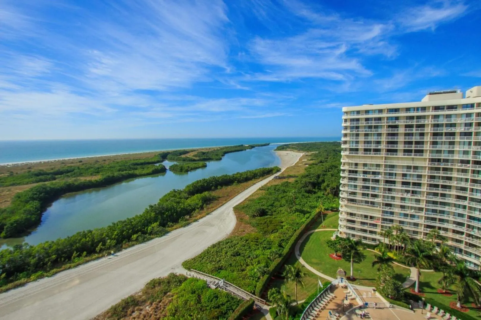 South Seas Tower 3-1612 *