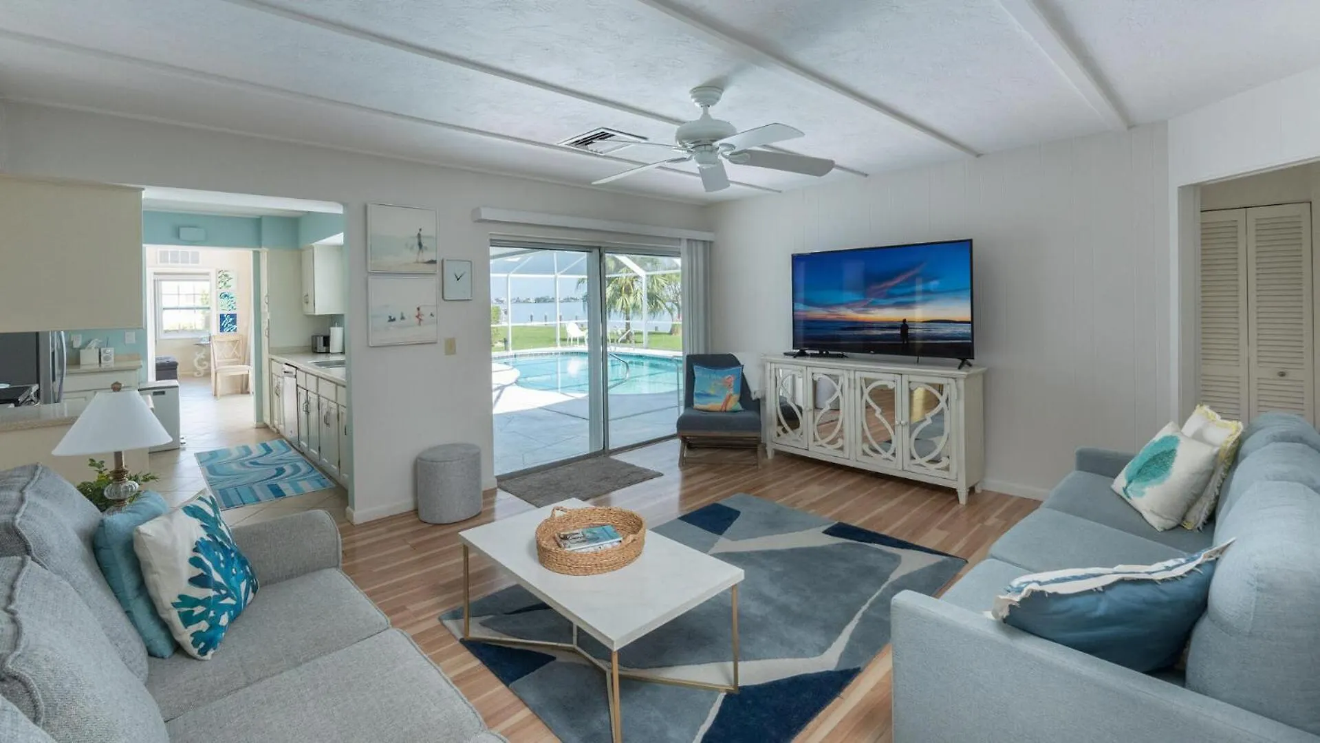 1272 Laurel Court * Marco Island