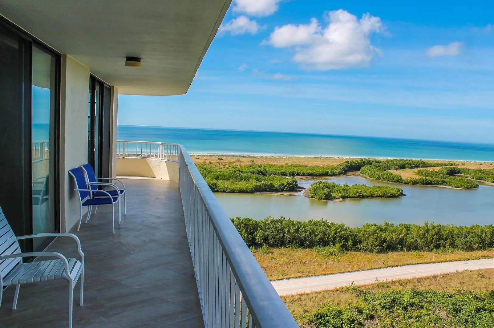South Seas Tower 4-1212 *