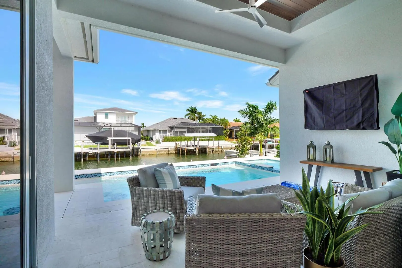 Holiday home 768 Amazon Court *
