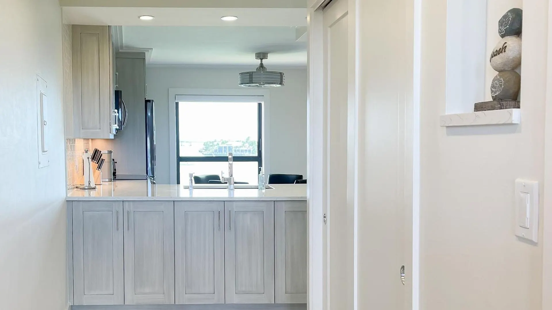 Apartment It's A Shore Thing In Riverside Marco Island