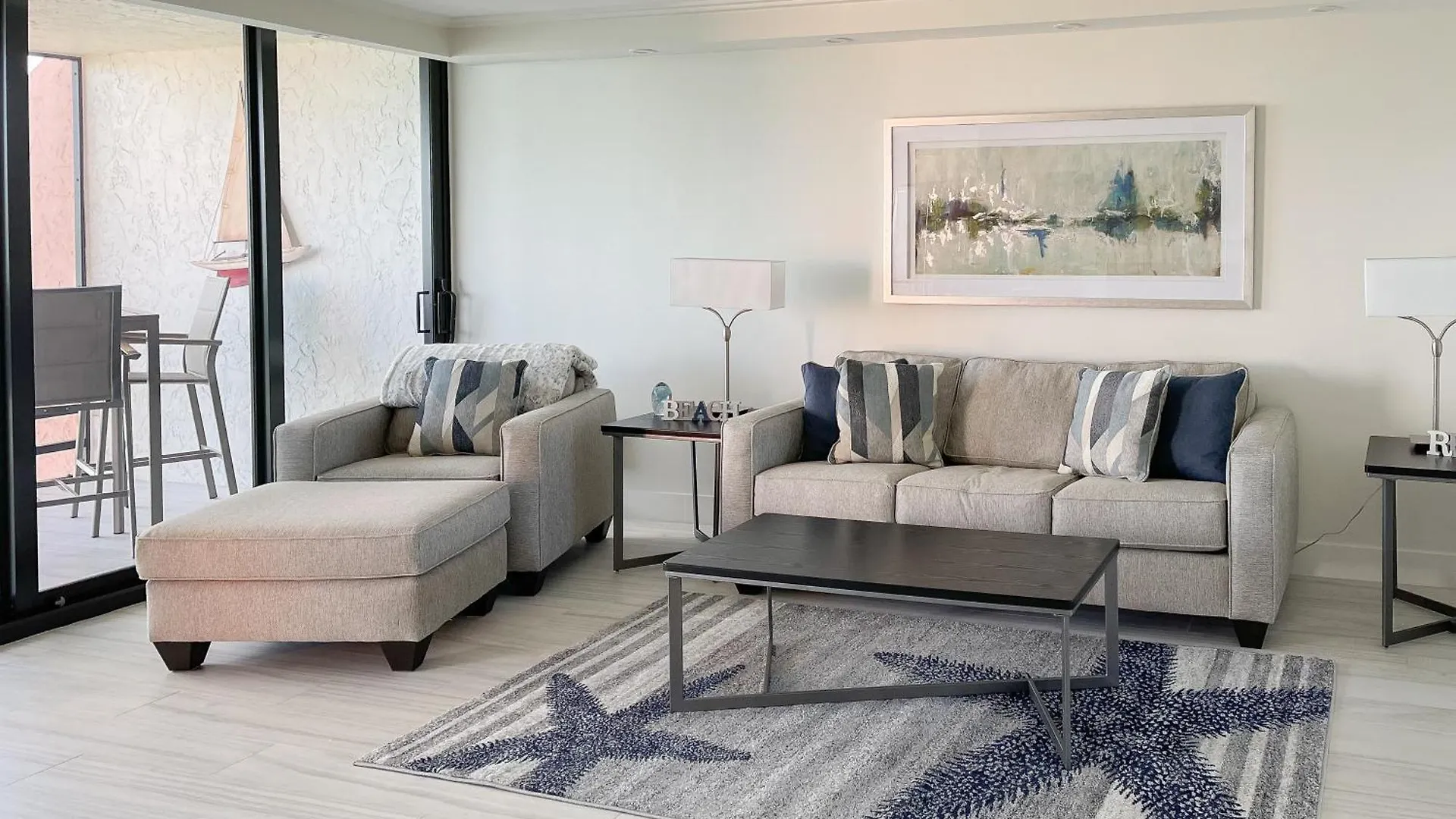 It's A Shore Thing In Riverside Apartment *