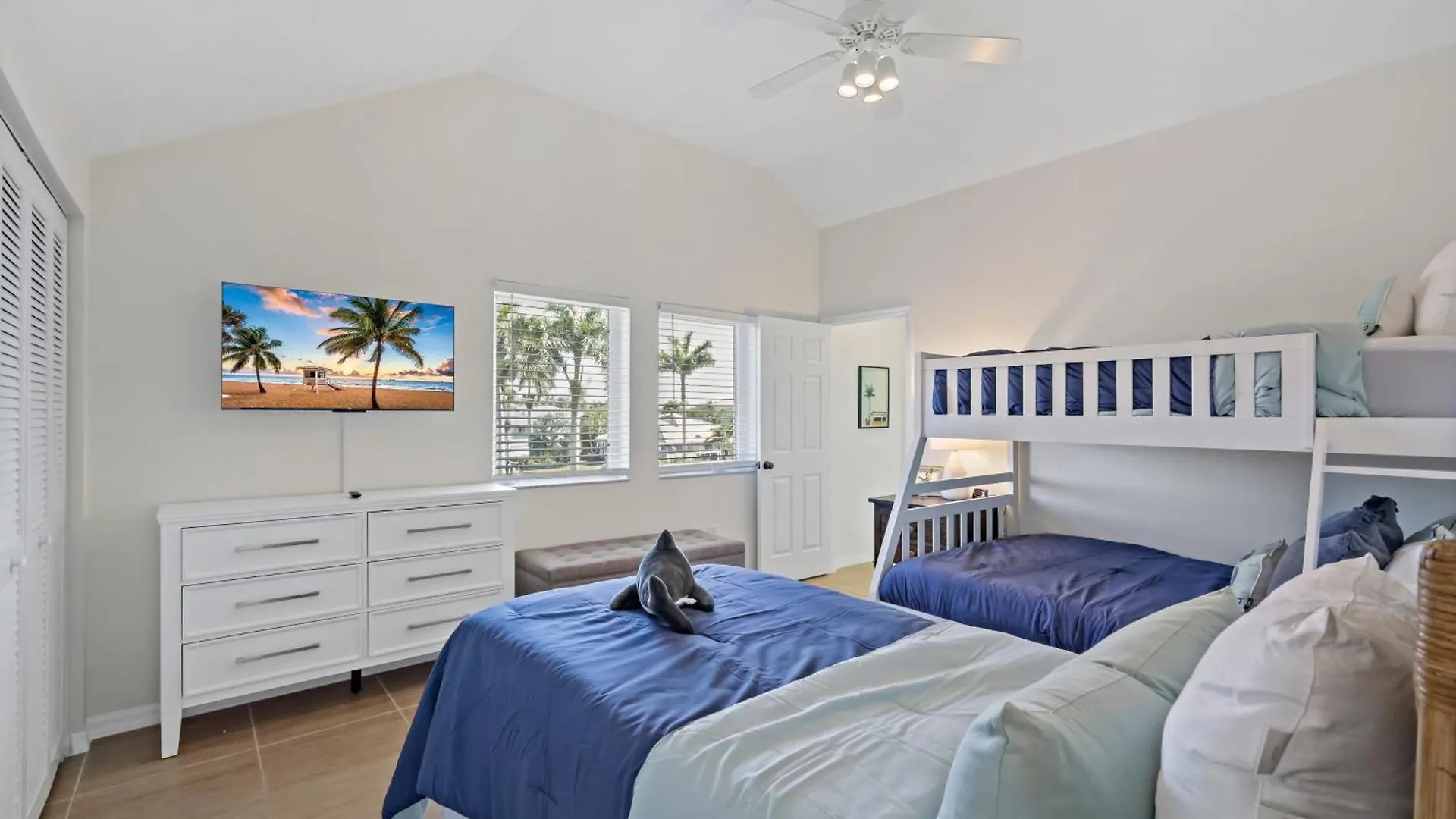 A Splash Of Paradise I Waterfront 3 Bed On Holiday home