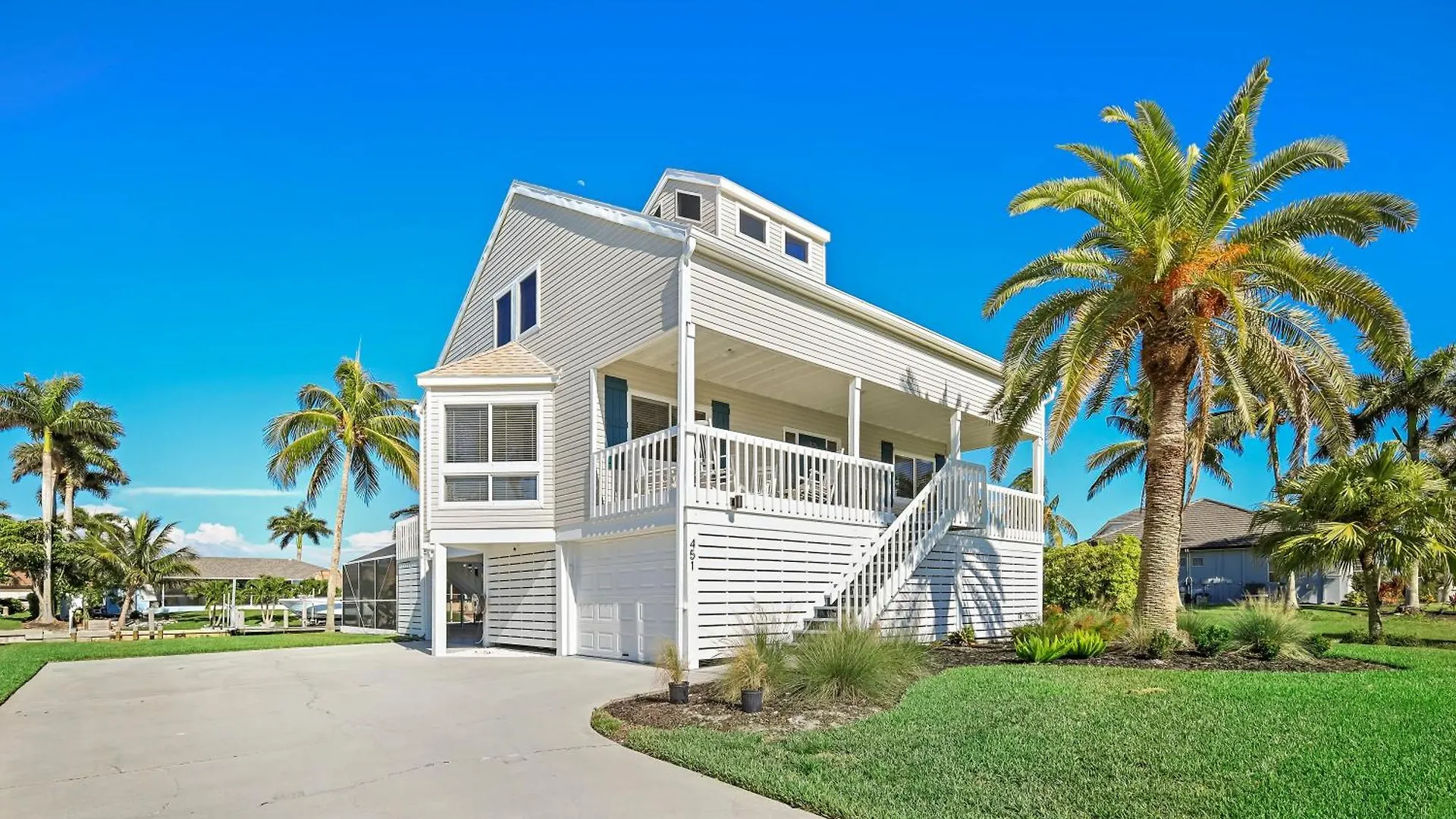 A Splash Of Paradise I Waterfront 3 Bed On Holiday home