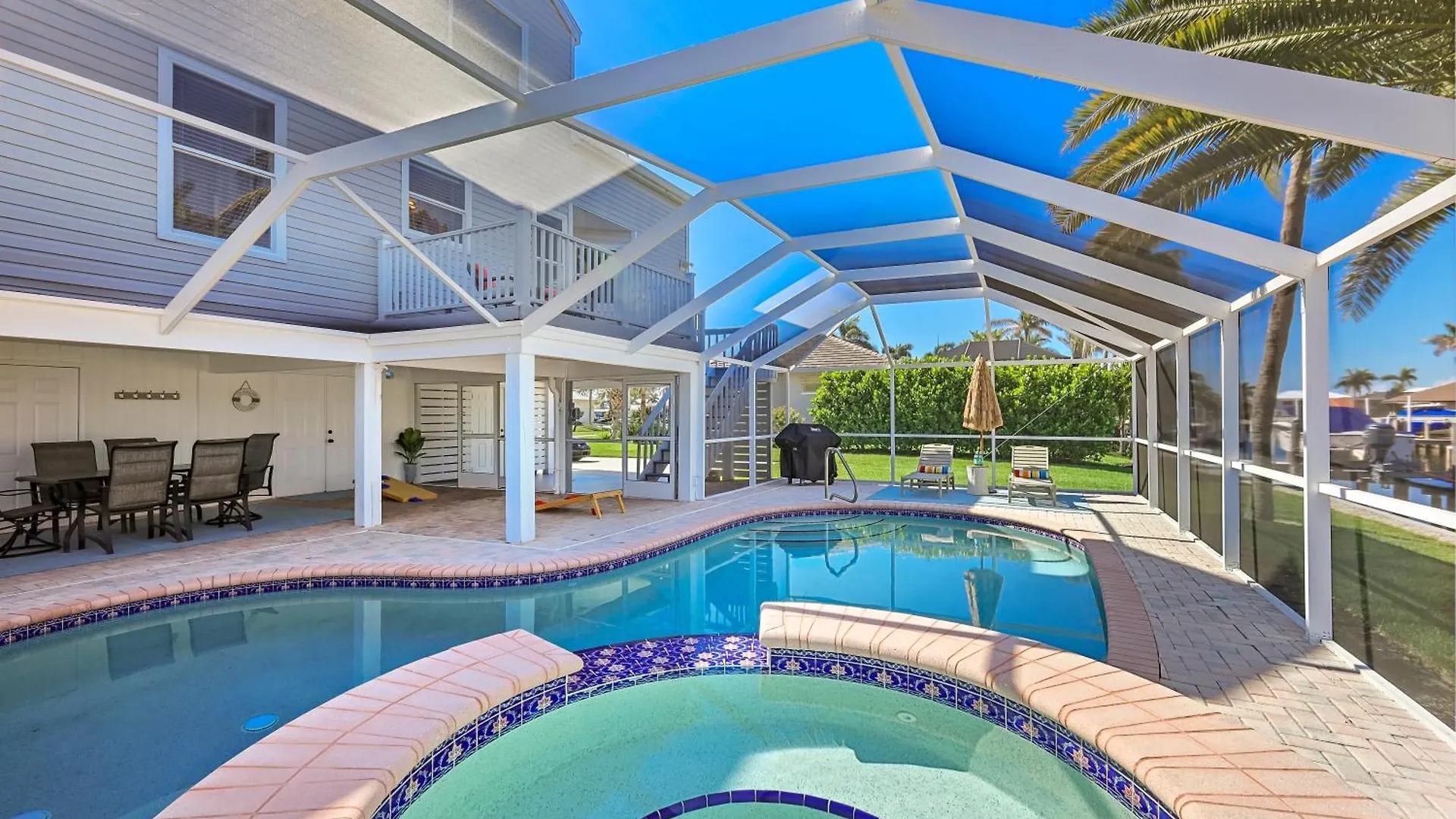 A Splash Of Paradise I Waterfront 3 Bed On Holiday home *