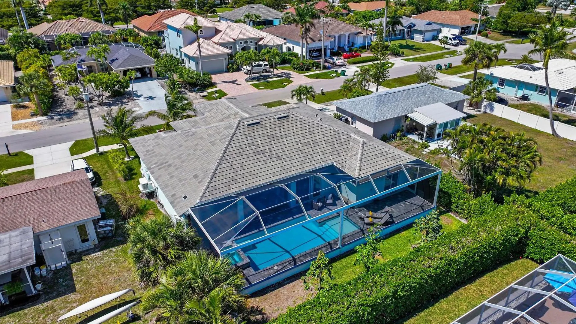 239 Tahiti Road Holiday home Marco Island