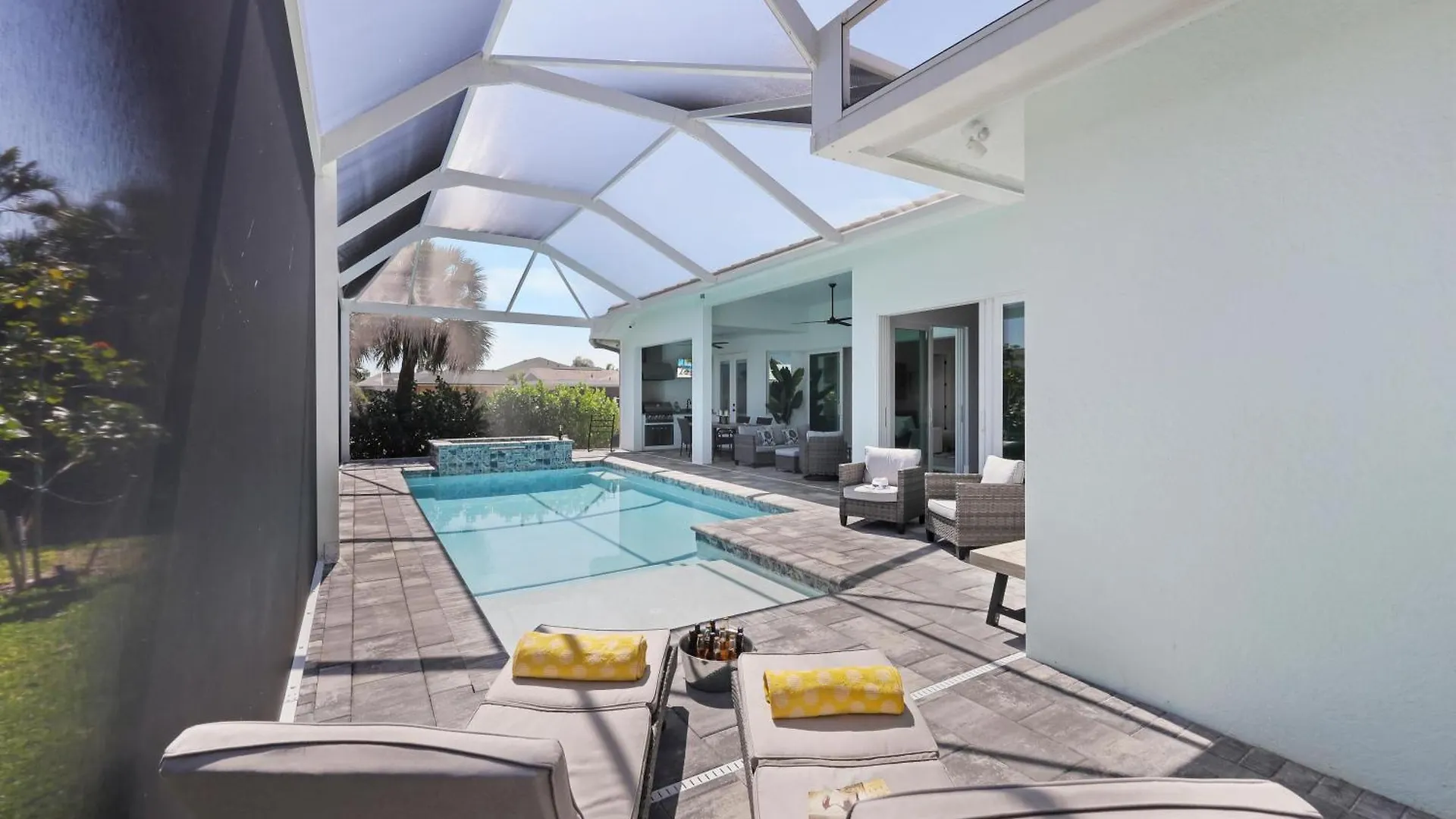 Holiday home 239 Tahiti Road Marco Island