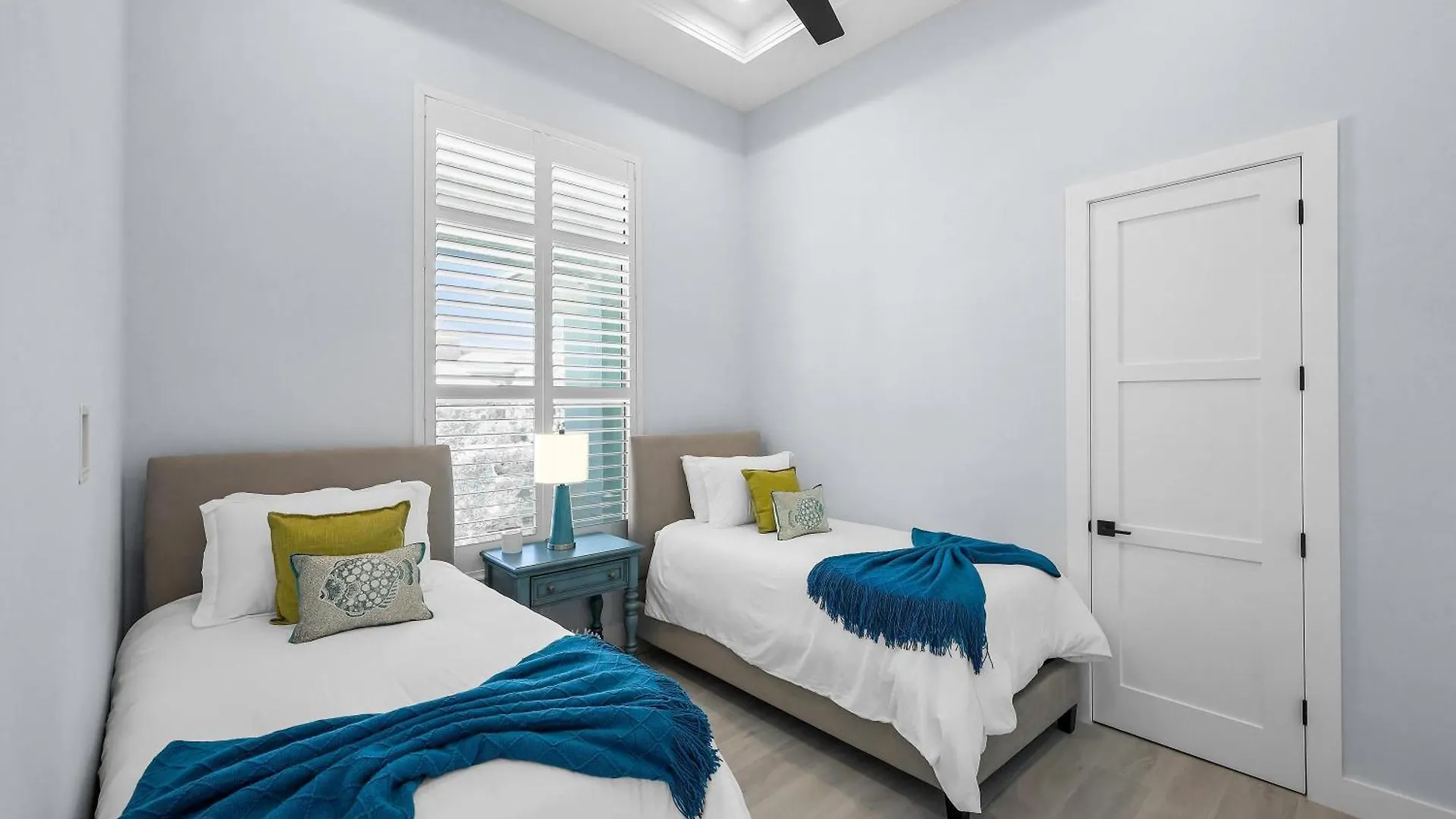 239 Tahiti Road Holiday home