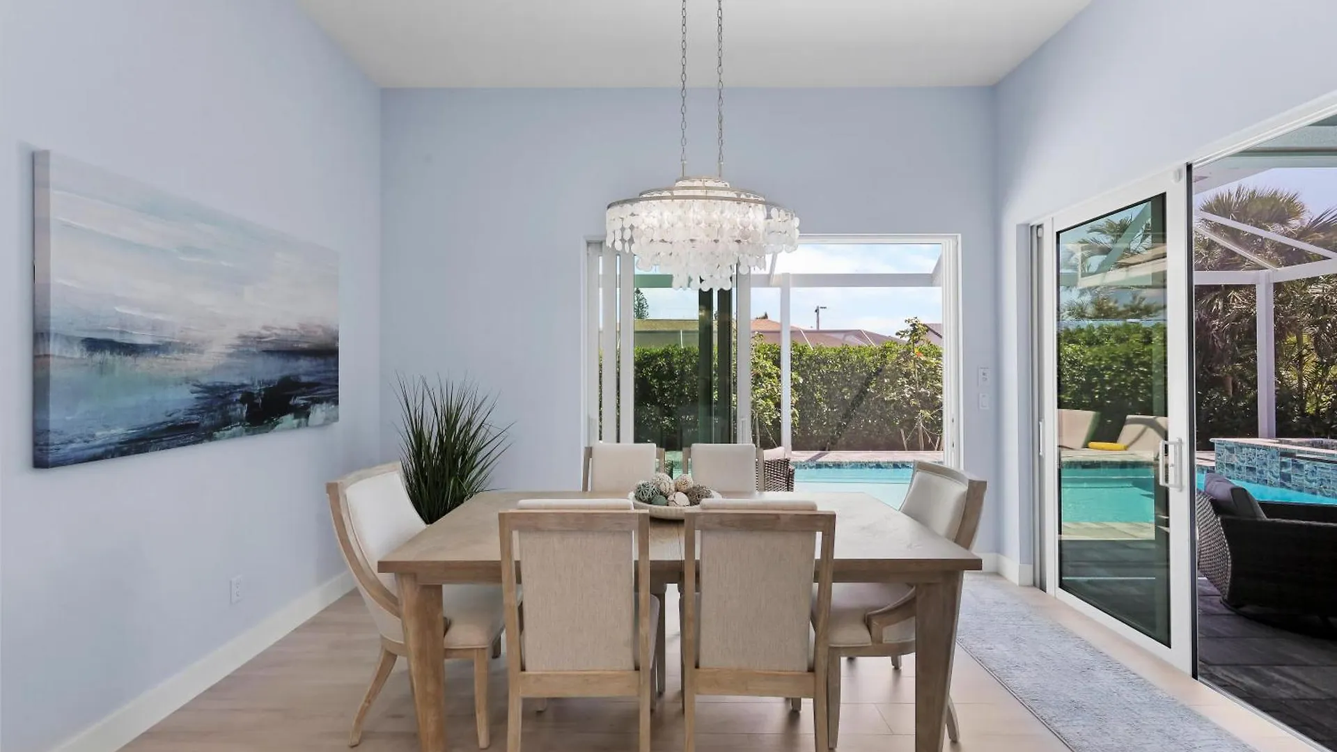 239 Tahiti Road *