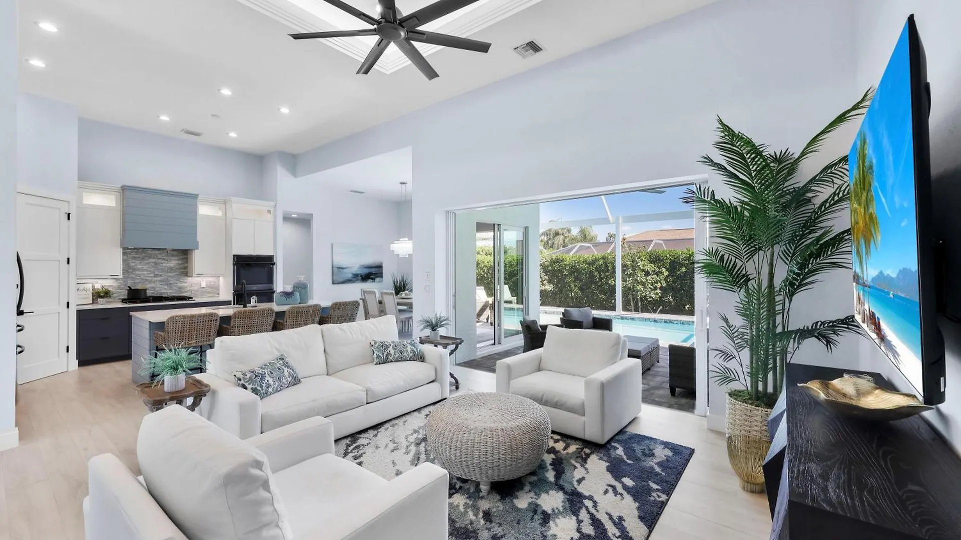 239 Tahiti Road Holiday home *