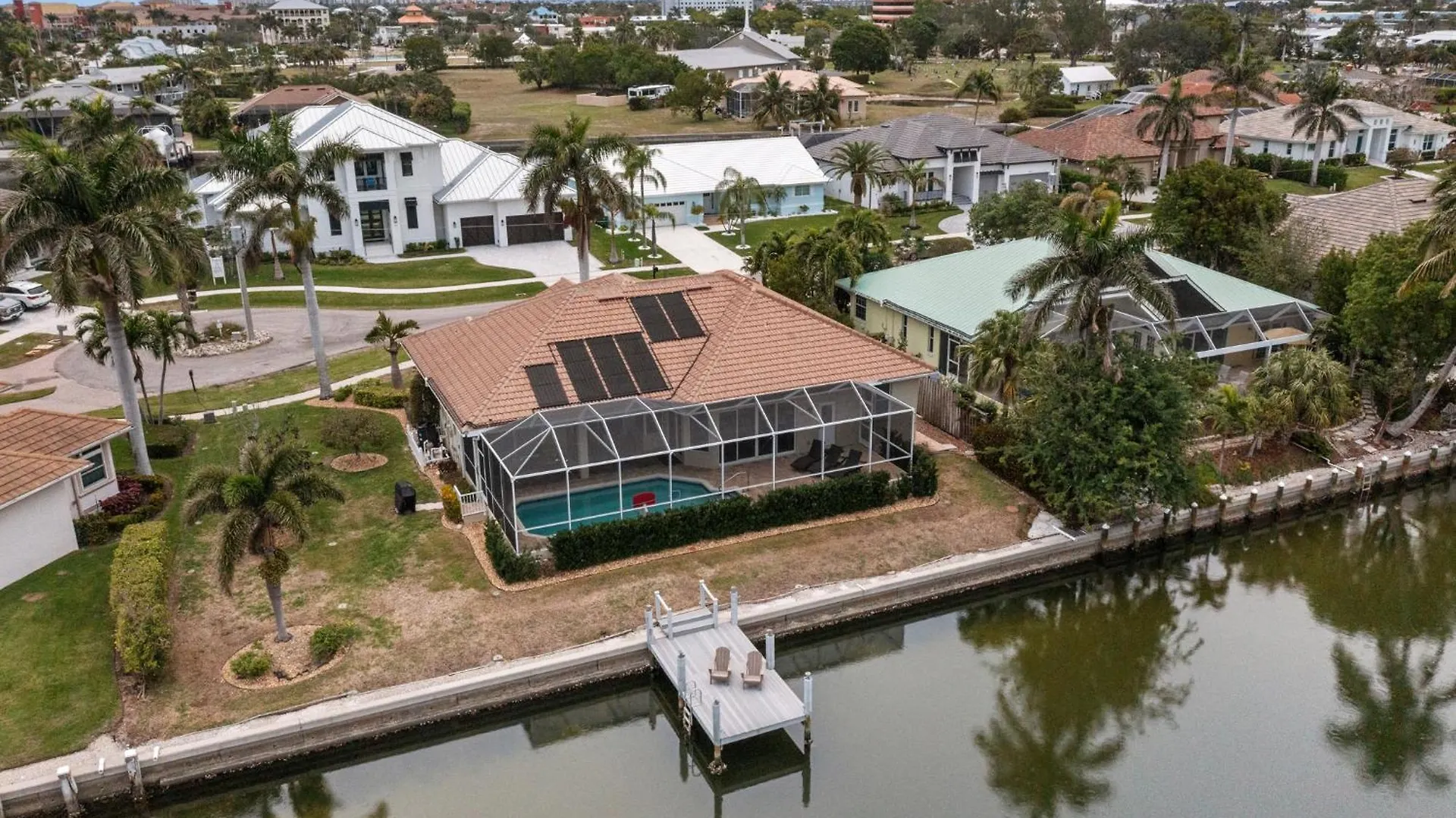 Holiday home Private On The Water