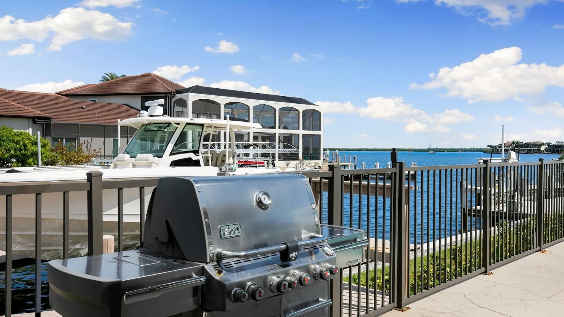 Waterfront Pool House Holiday home Marco Island