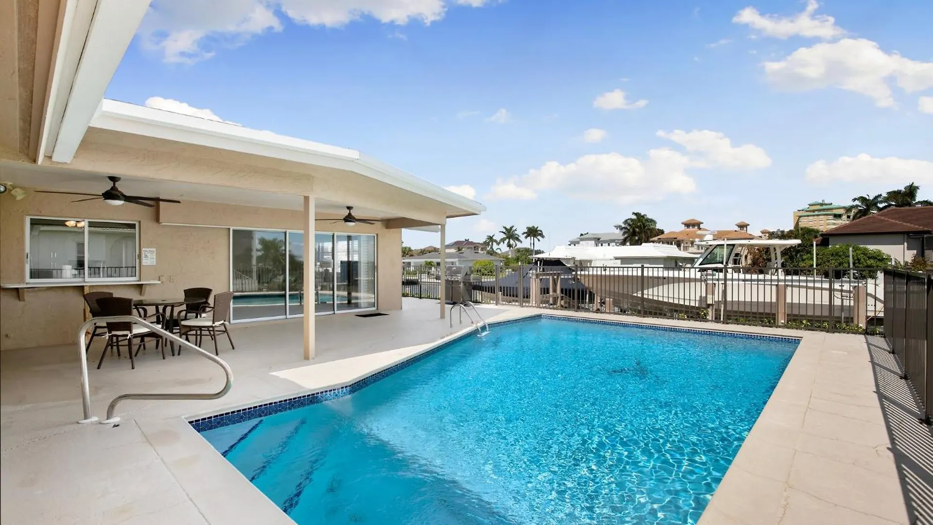 Holiday home Waterfront Pool House Marco Island