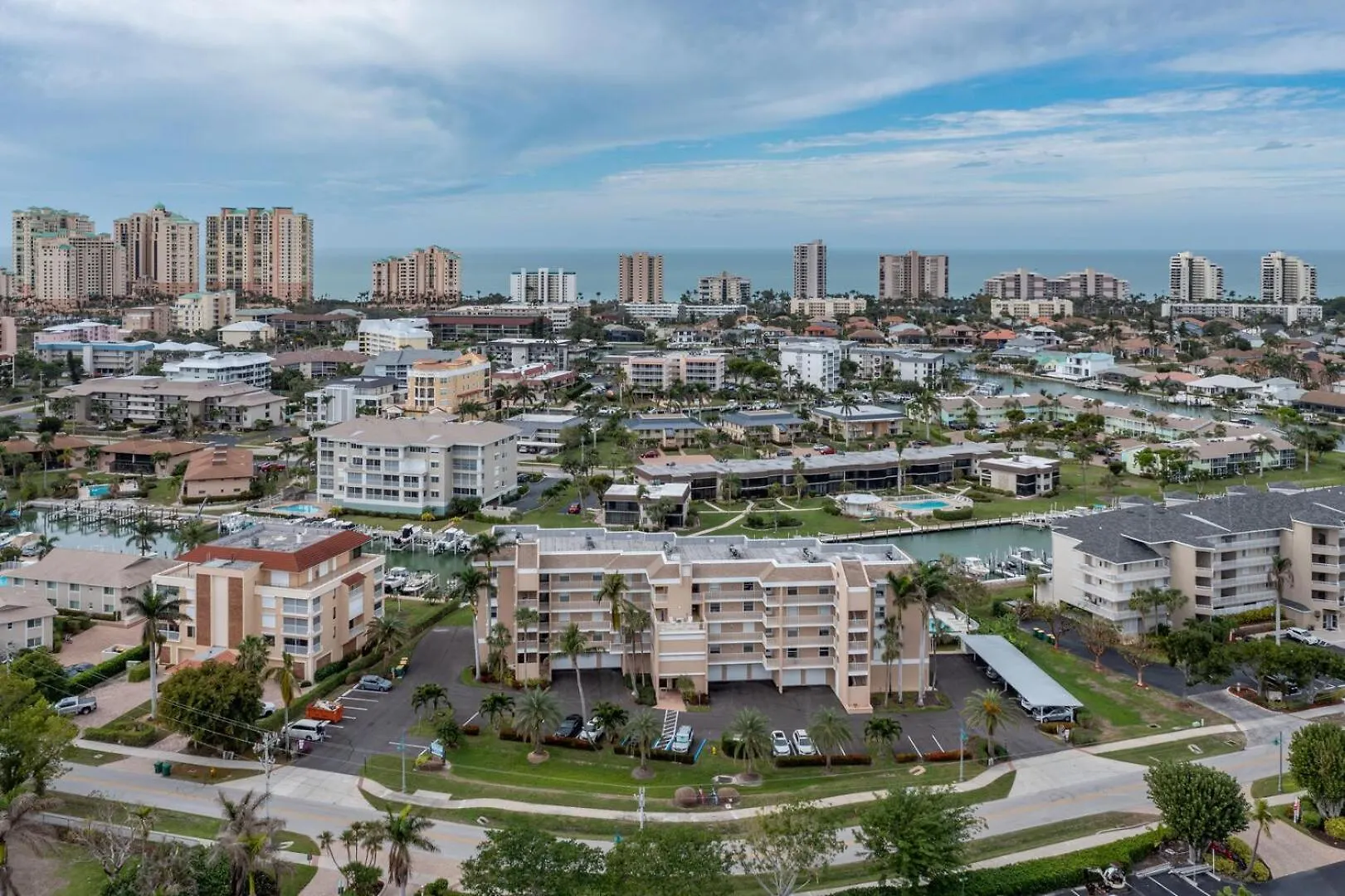 Islander Cove 402 Apartment