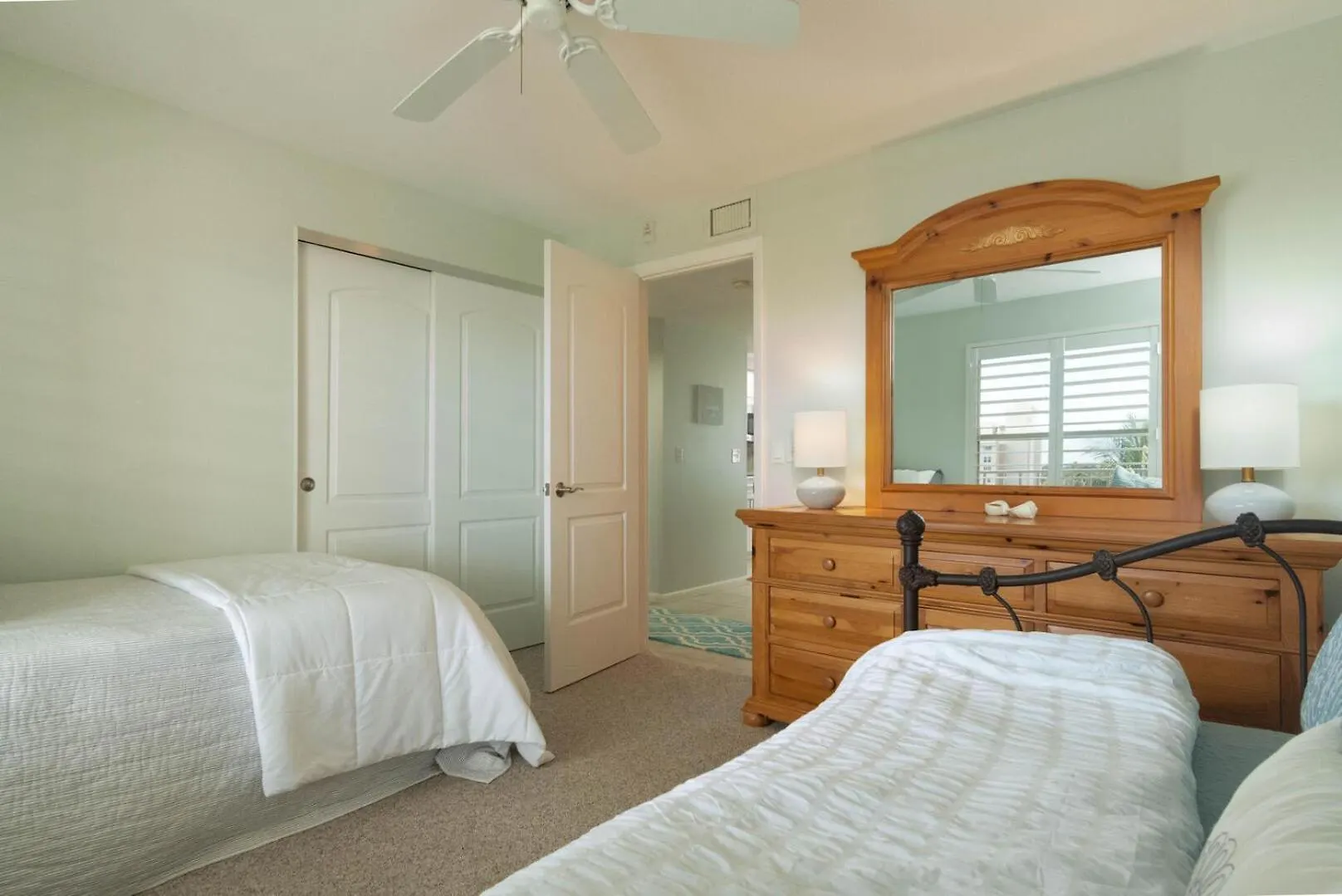 Apartment Islander Cove 402 *