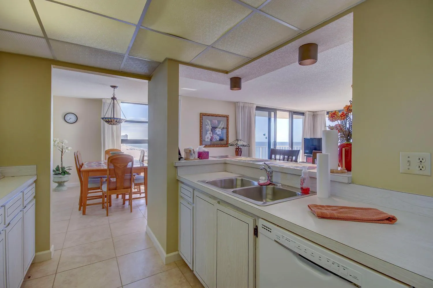 Royal Seafarer 906 Apartment Marco Island