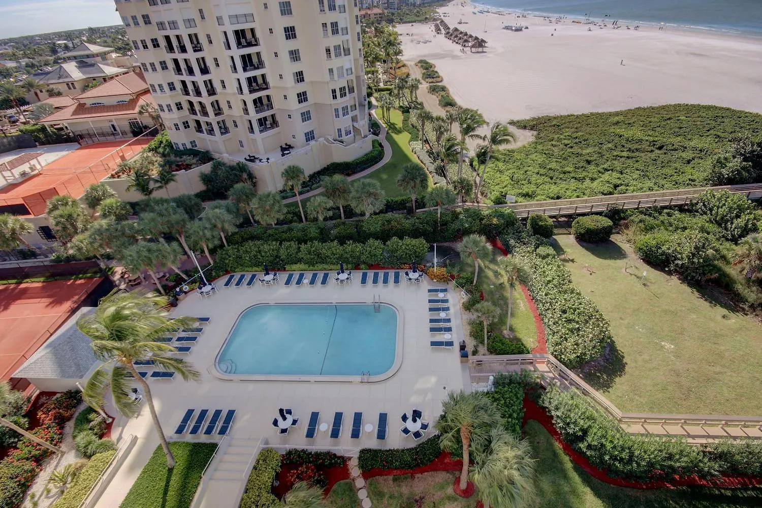 Apartment Royal Seafarer 906