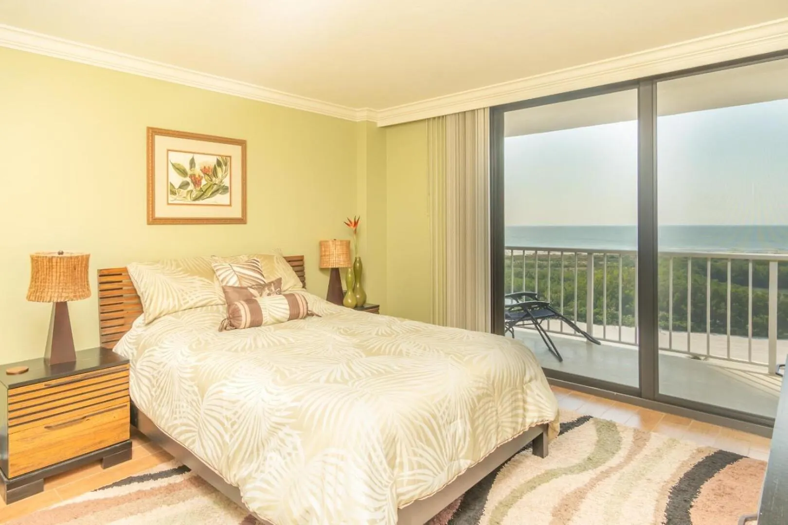 South Seas Tower 2-1002