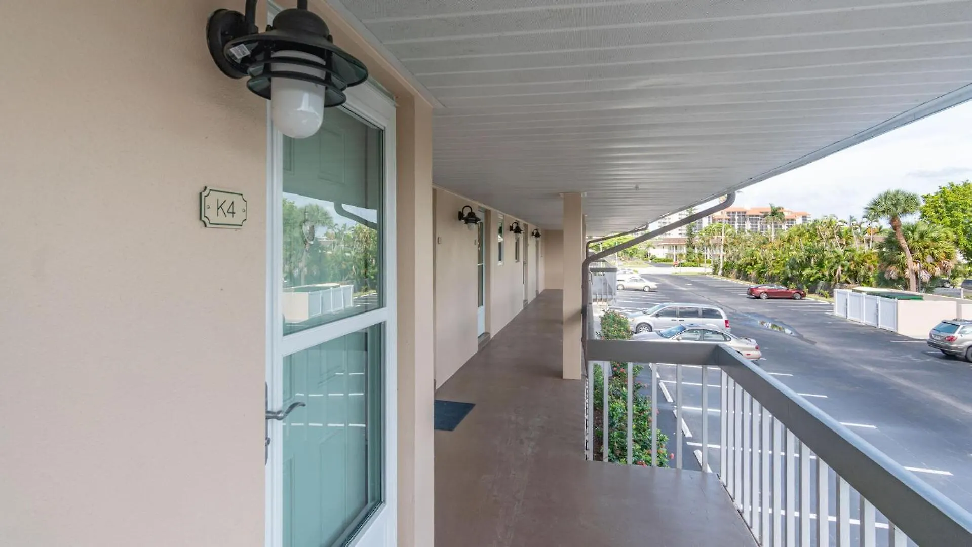 Island Manor K-4 Apartment Marco Island