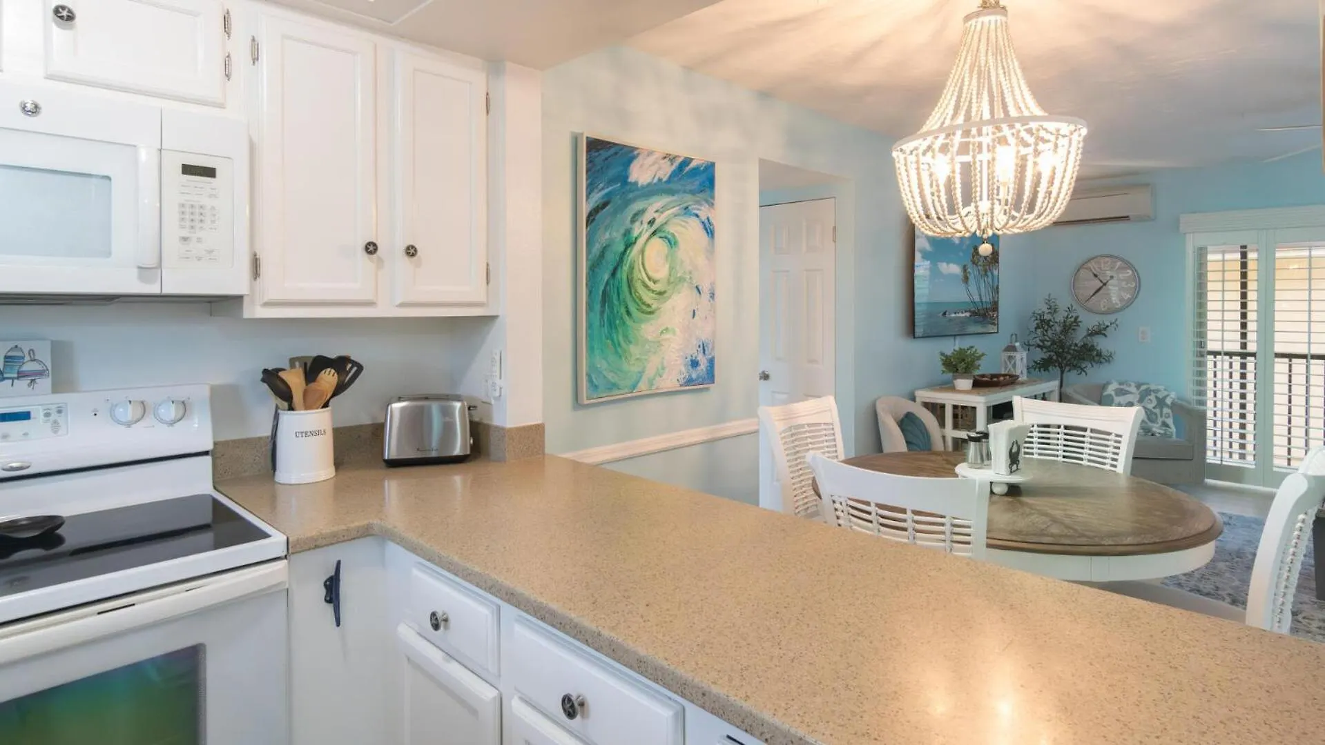 Apartment Island Manor K-4 *