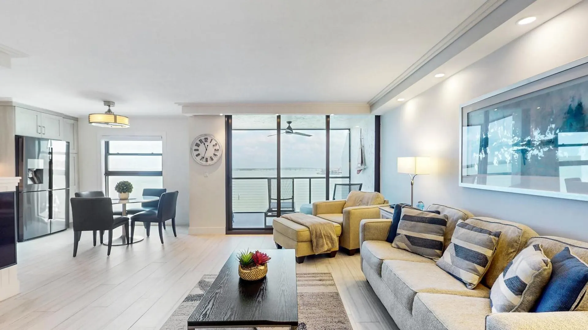It's A Shore Thing In Riverside Apartment Marco Island