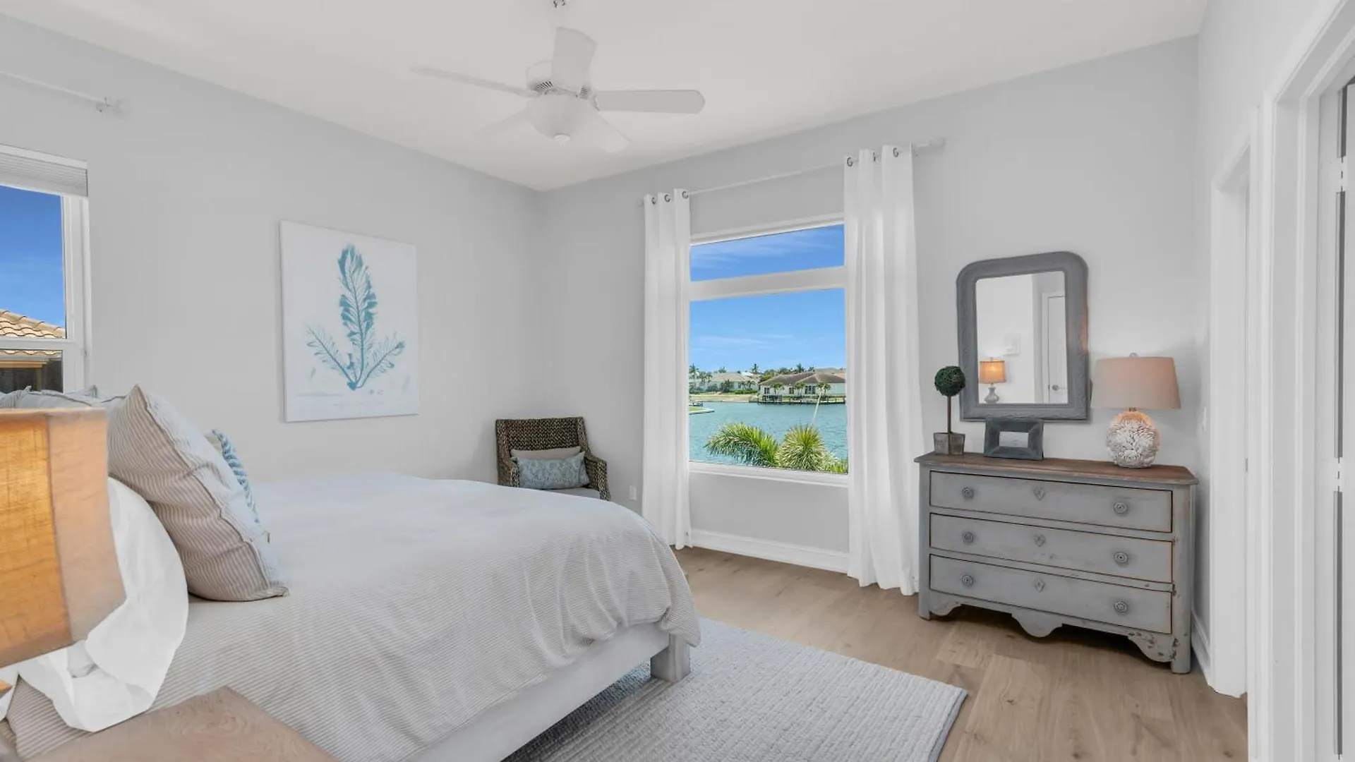別荘 Southern Exposure I Waterfront 5 Bed House I Wide Water Views Of Landmark Bay *