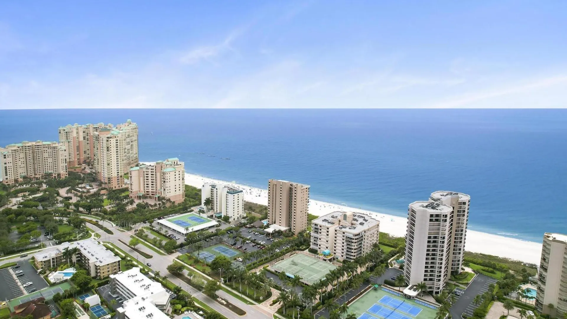New Listing-pristine Cozy Ocean Penthouse Apartment