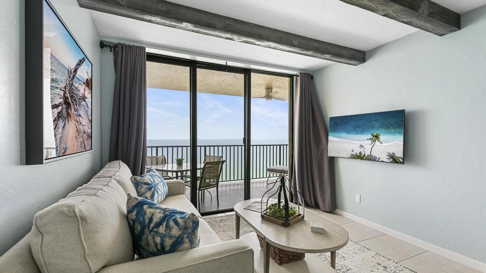 New Listing-pristine Cozy Ocean Penthouse Apartment *