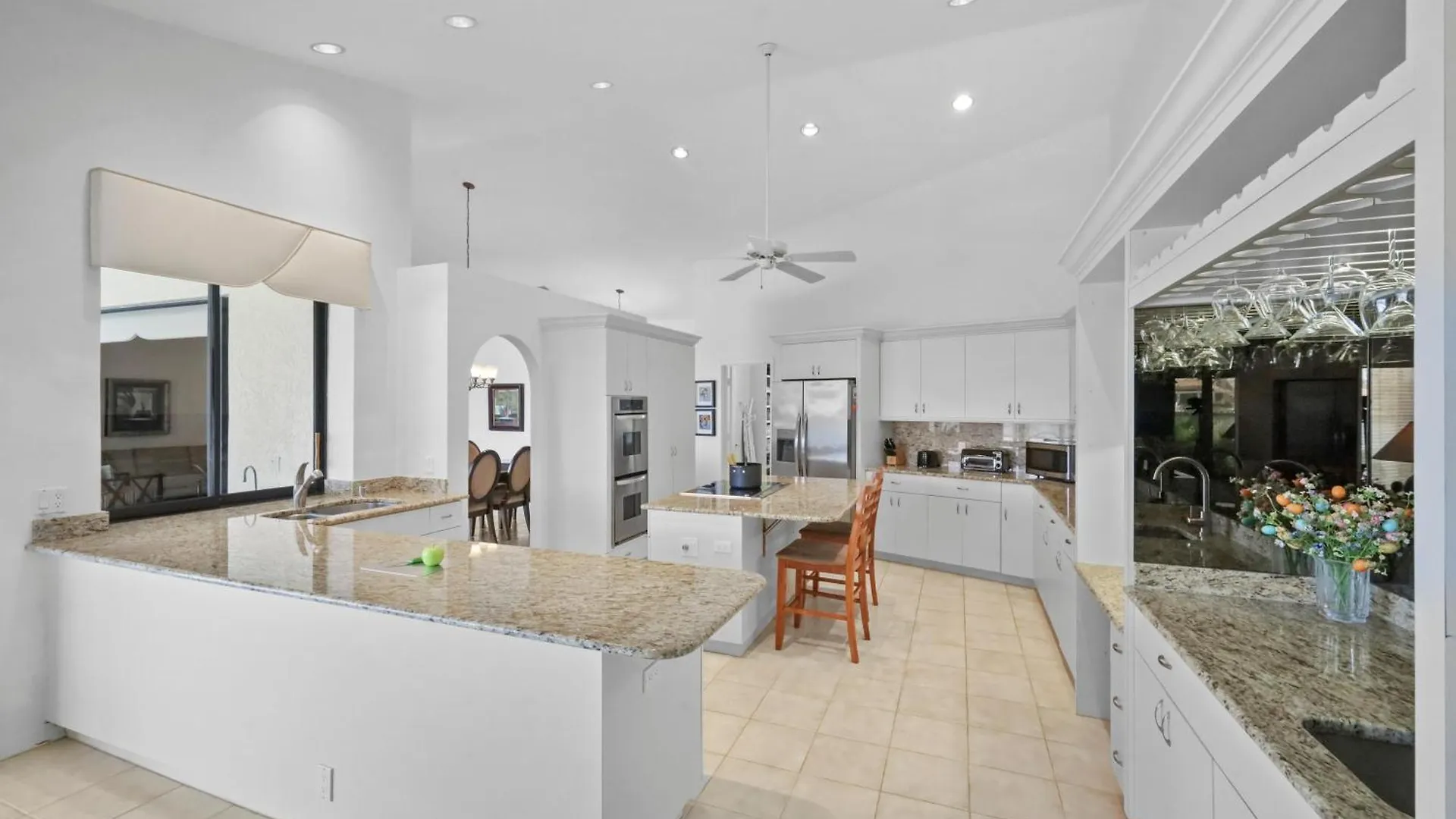 695 Embassy Court Holiday home