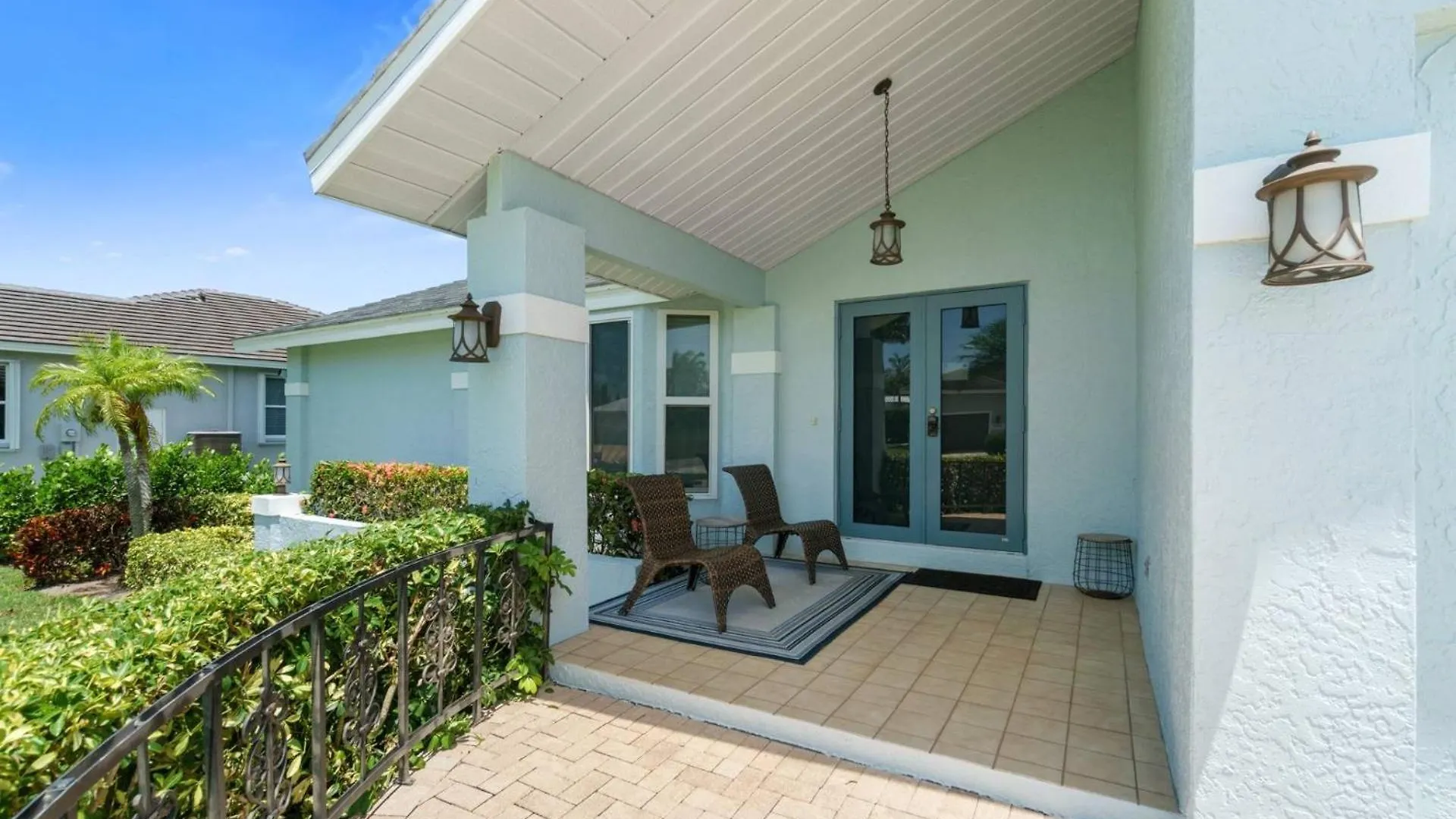 Holiday home Valley Avenue Getaway With Pool