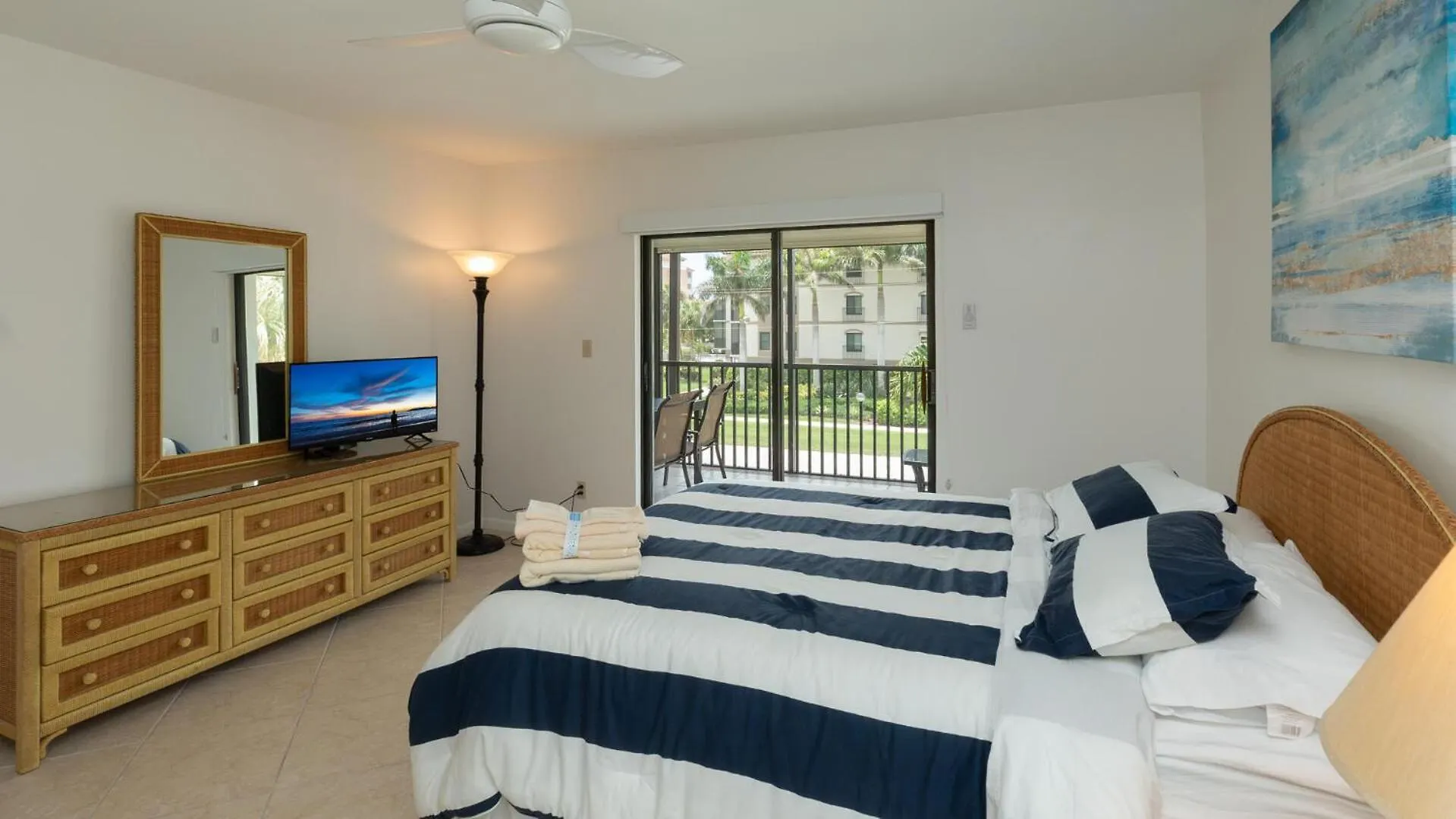 Apartment Harbour Boat Club 201 Marco Island