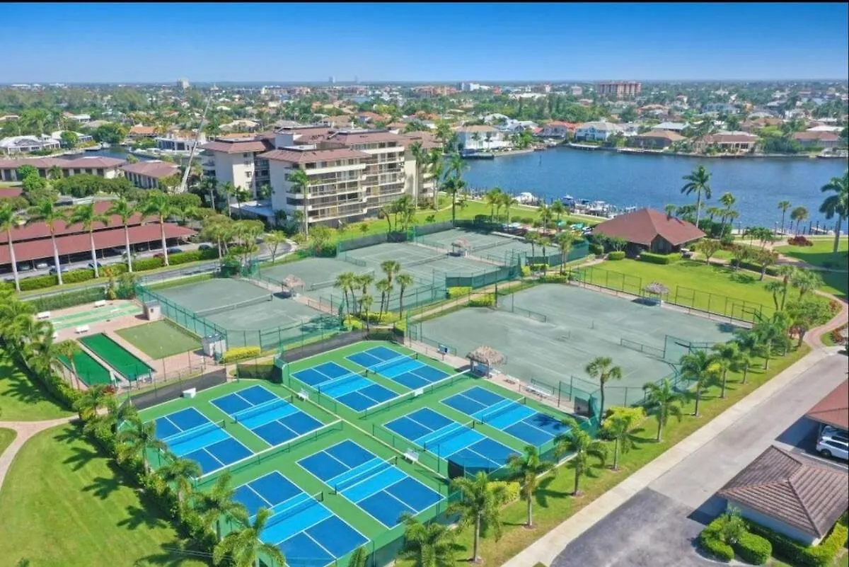 Apartment New Ocean Dream Private Access!