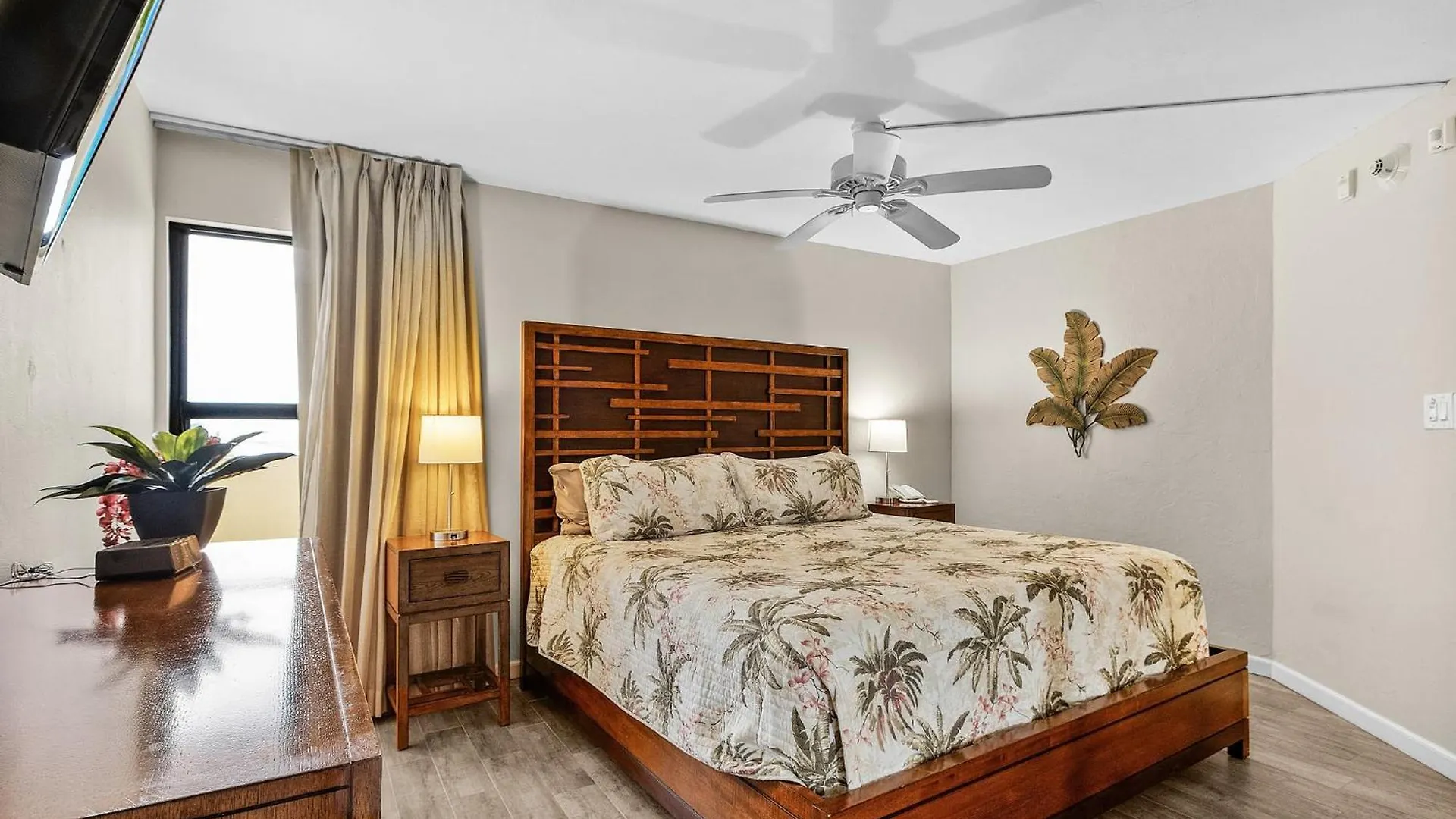 Sunrise Bay Apartment