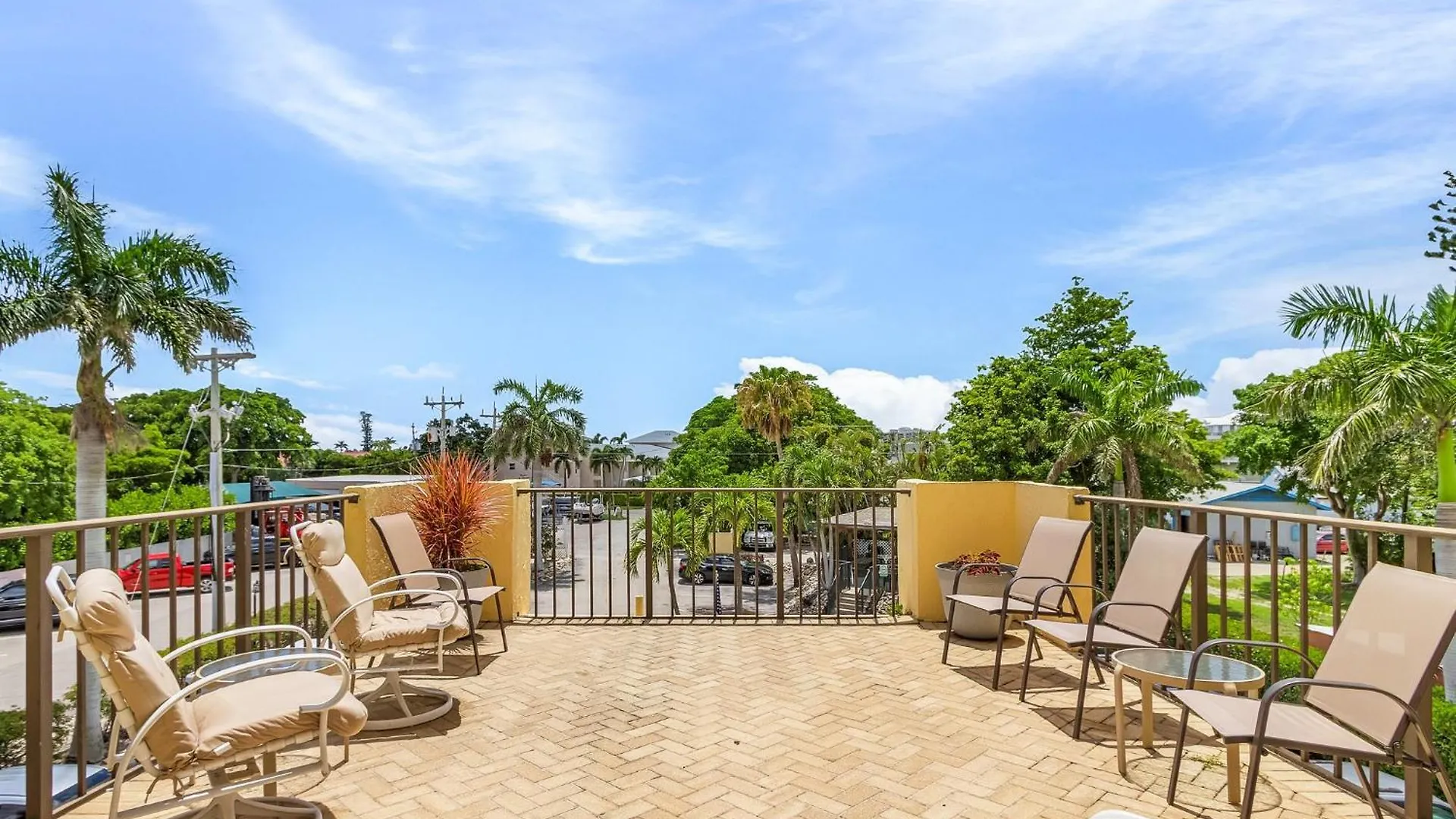 Sunrise Bay Apartment Marco Island