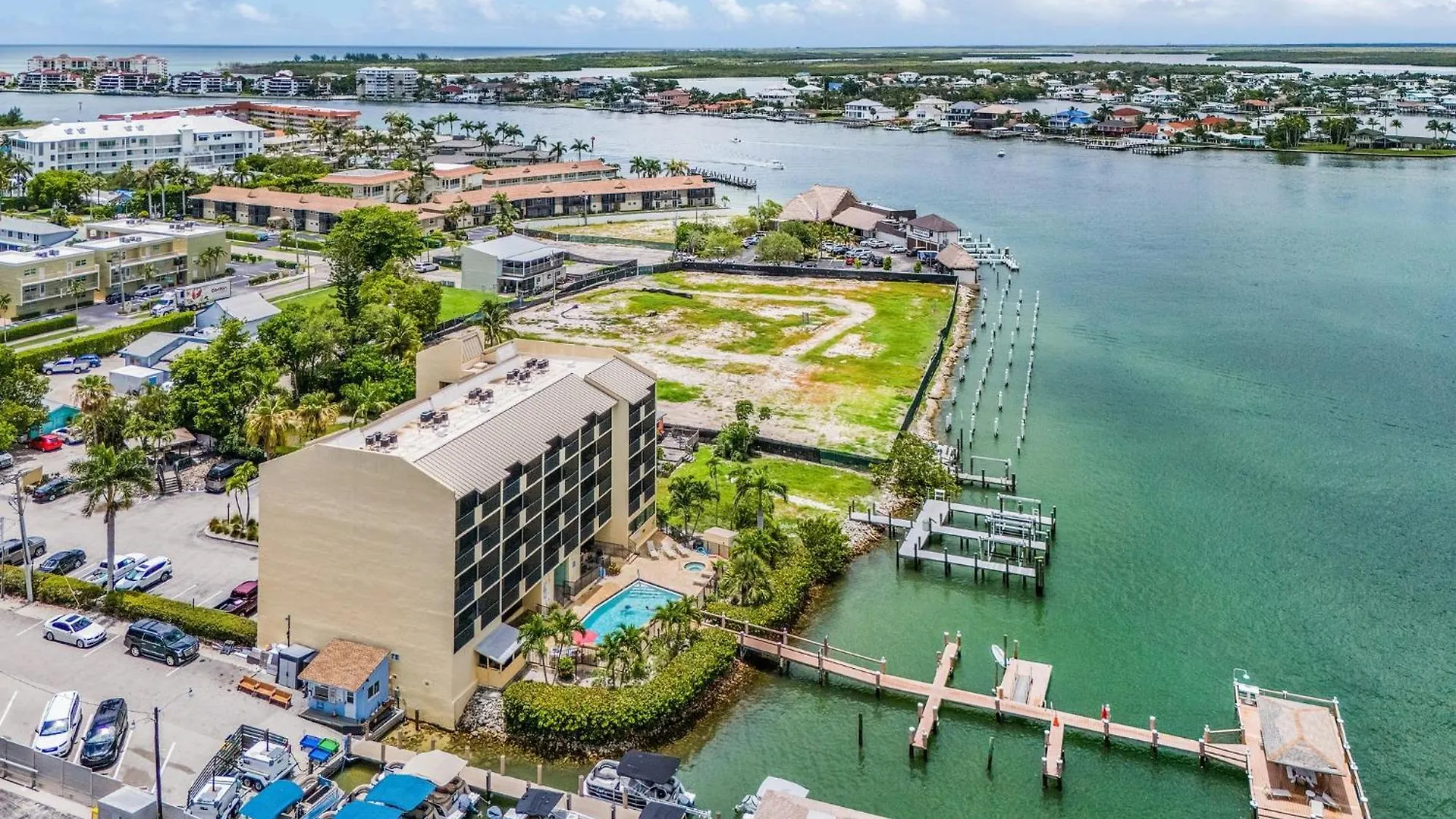 Apartment Sunrise Bay Marco Island