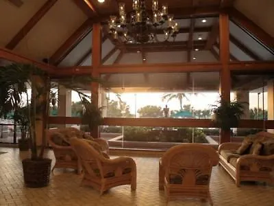 Hotel Hilton Grand Vacations Surf Club 4*