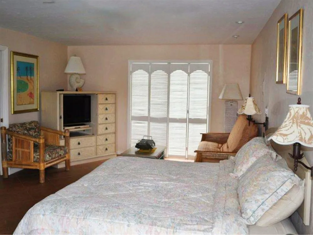 The Boathouse 3*