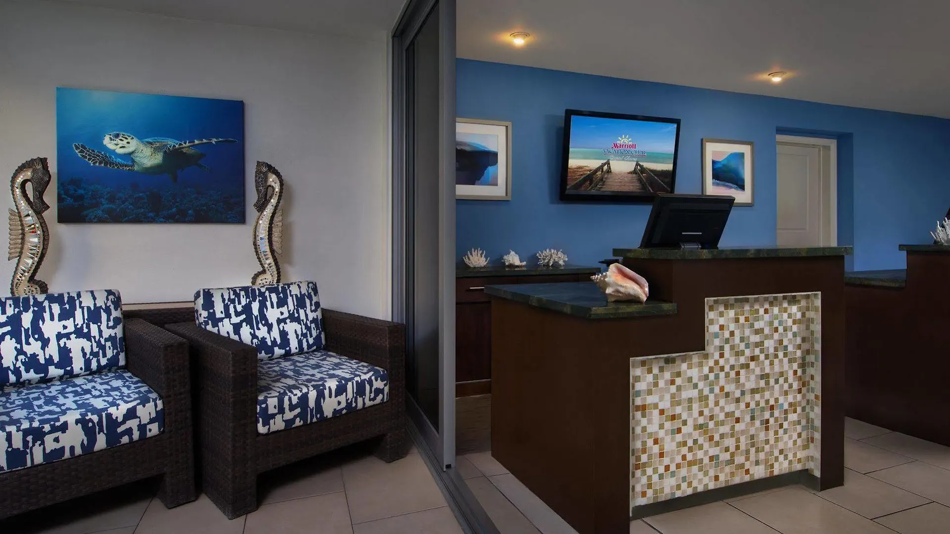 Marriott's Crystal Shores Hotel 4*
