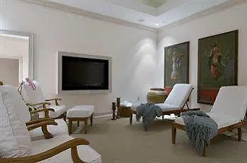 Hilton Grand Vacations Club Regency Hotel 4*