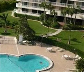 South Seas On The Gulf Aparthotel 3*