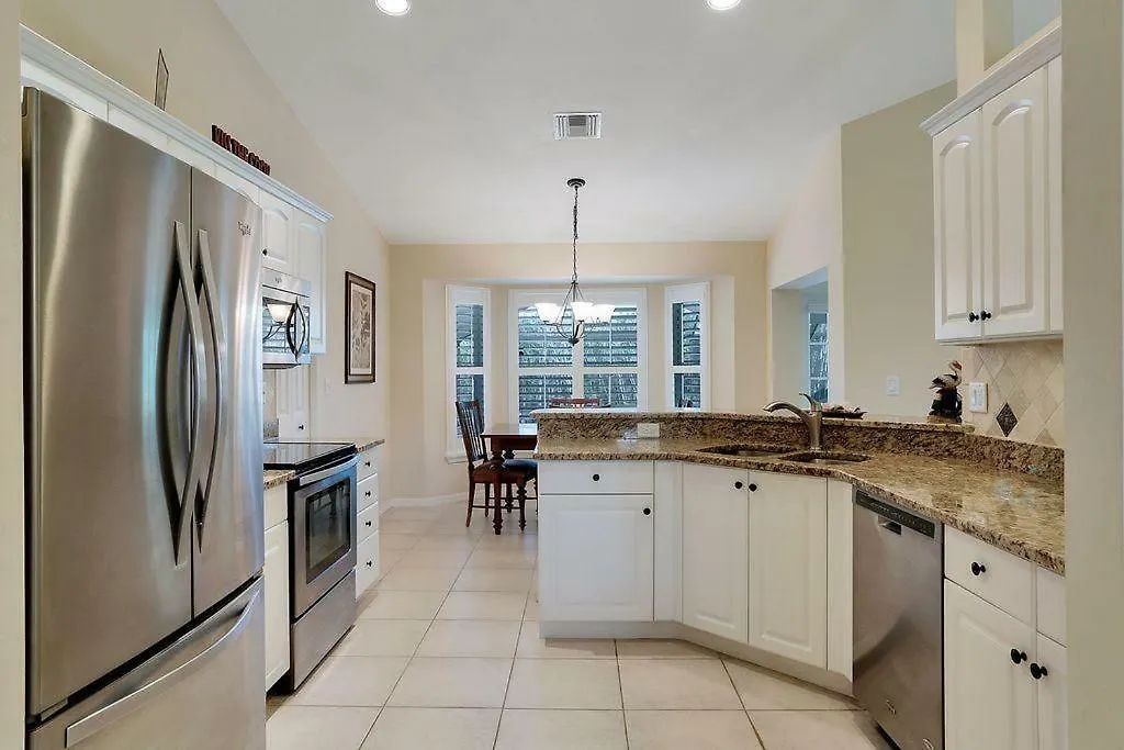 Paradise On - 3 Bedroom Vacation On *