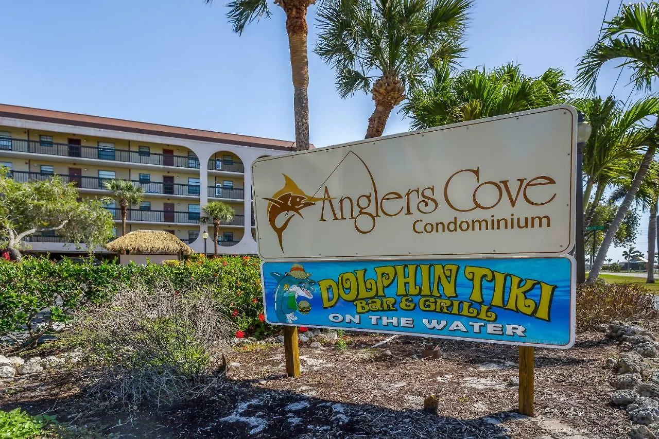 Anglers Cove * Marco Island
