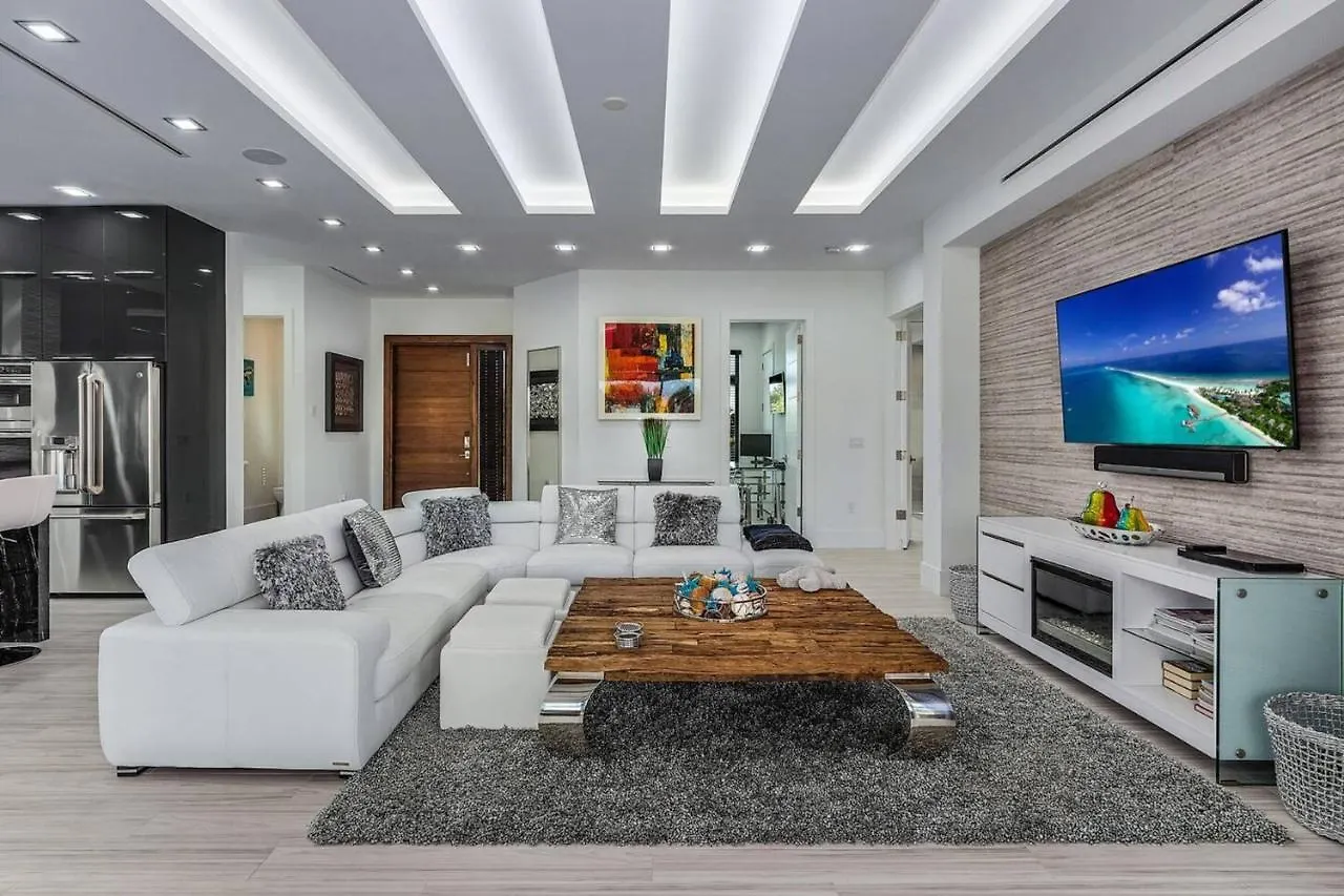 5 Min. Walk-luxurious Modern Pool * Marco Island