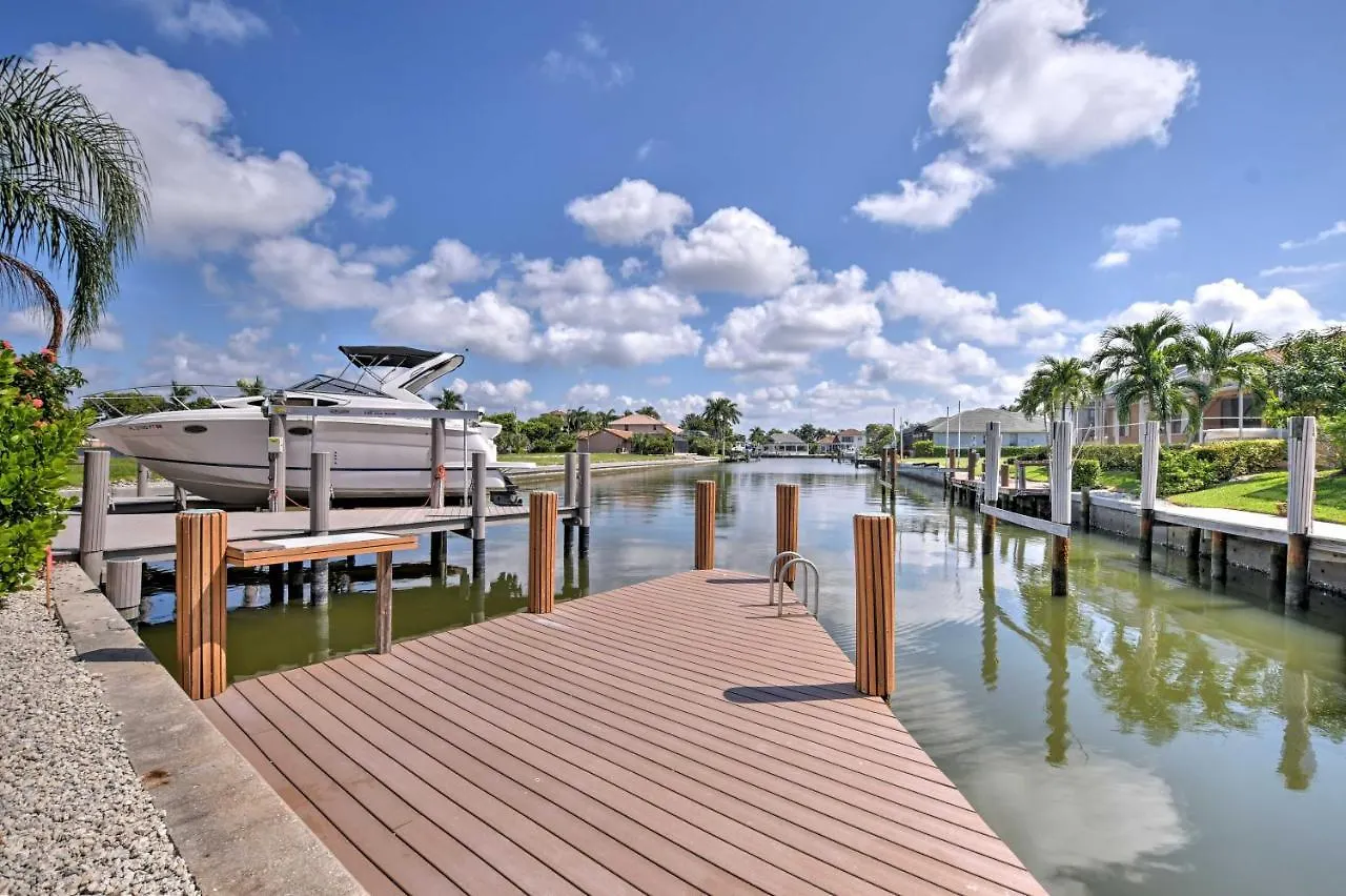 Holiday home Canalfront With Private Saltwater Pool!