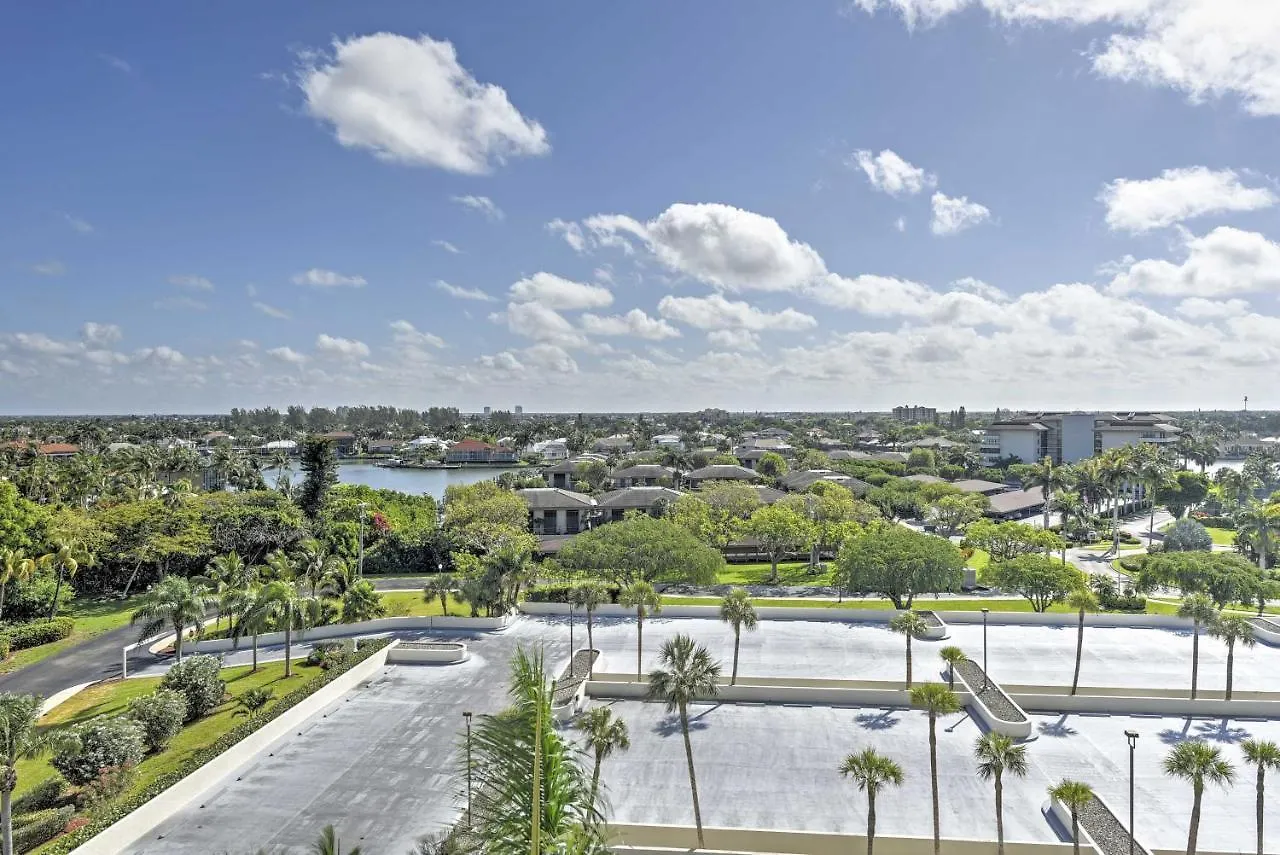 With Balcony And Stunning Ocean Views! Marco Island